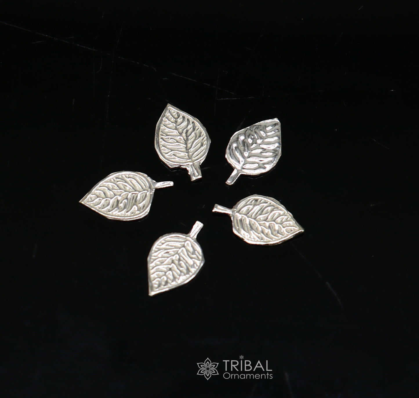 1.8cm 925 sterling silver handmade small betel leaf Paan leaf for worshipping offered to Lord Vishnu, Goddesses Laxmi and Lord Ganesh su1104 - TRIBAL ORNAMENTS