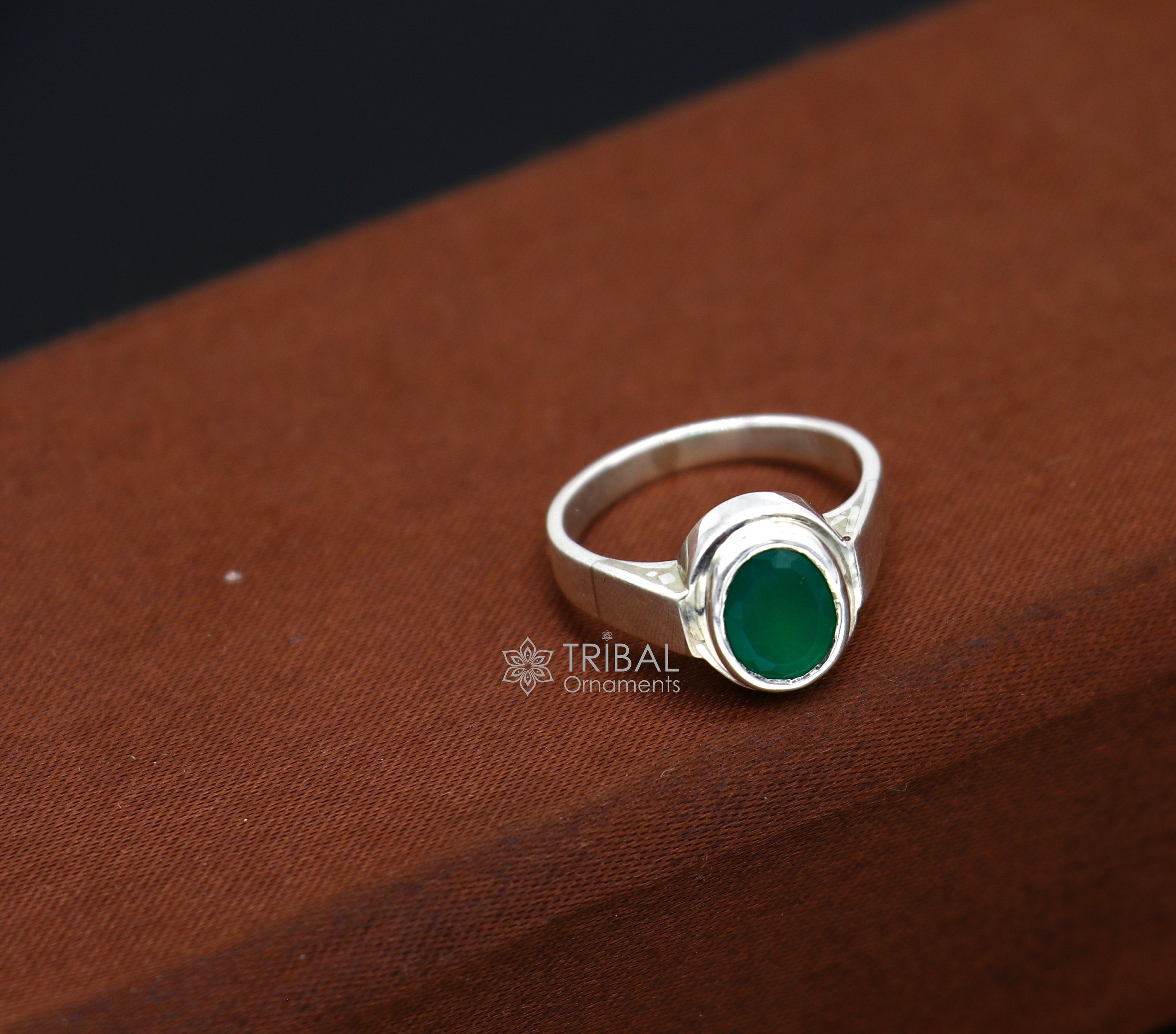 925 silver ring with green deals stone