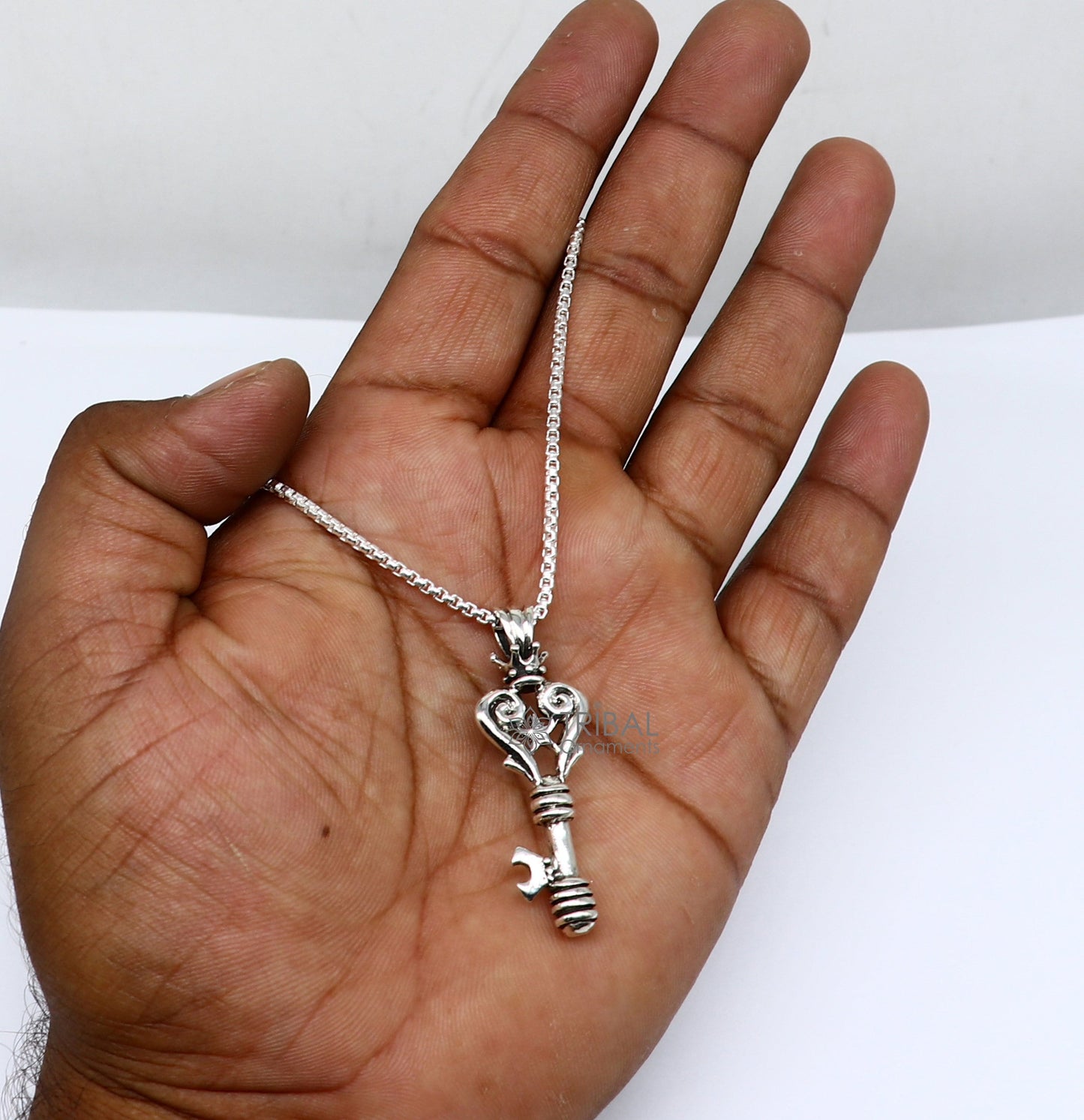 925 sterling silver vintage style handmade key pendant, amazing fancy stylish attractive pendant for boy's and girl's nsp639 - TRIBAL ORNAMENTS