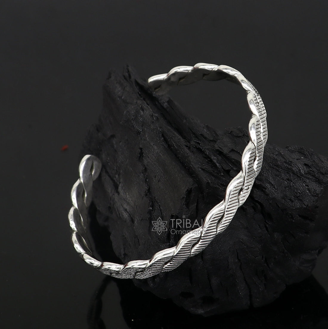 925 sterling silver twisting design cuff kada modern trendy fashion kada is a stunning and versatile piece of jewelry fcuff158 - TRIBAL ORNAMENTS