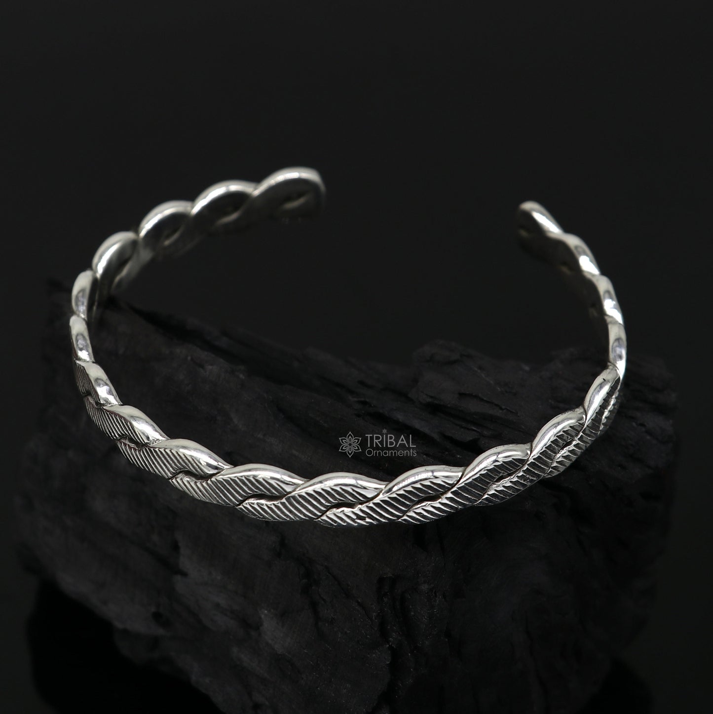 925 sterling silver twisting design cuff kada modern trendy fashion kada is a stunning and versatile piece of jewelry fcuff158 - TRIBAL ORNAMENTS