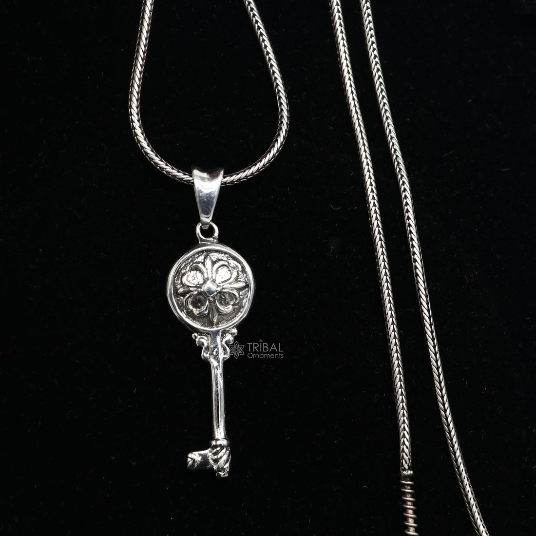 vintage style key pendant necklace 925 sterling silver amazing stylish customized jewelry from india nsp657 - TRIBAL ORNAMENTS