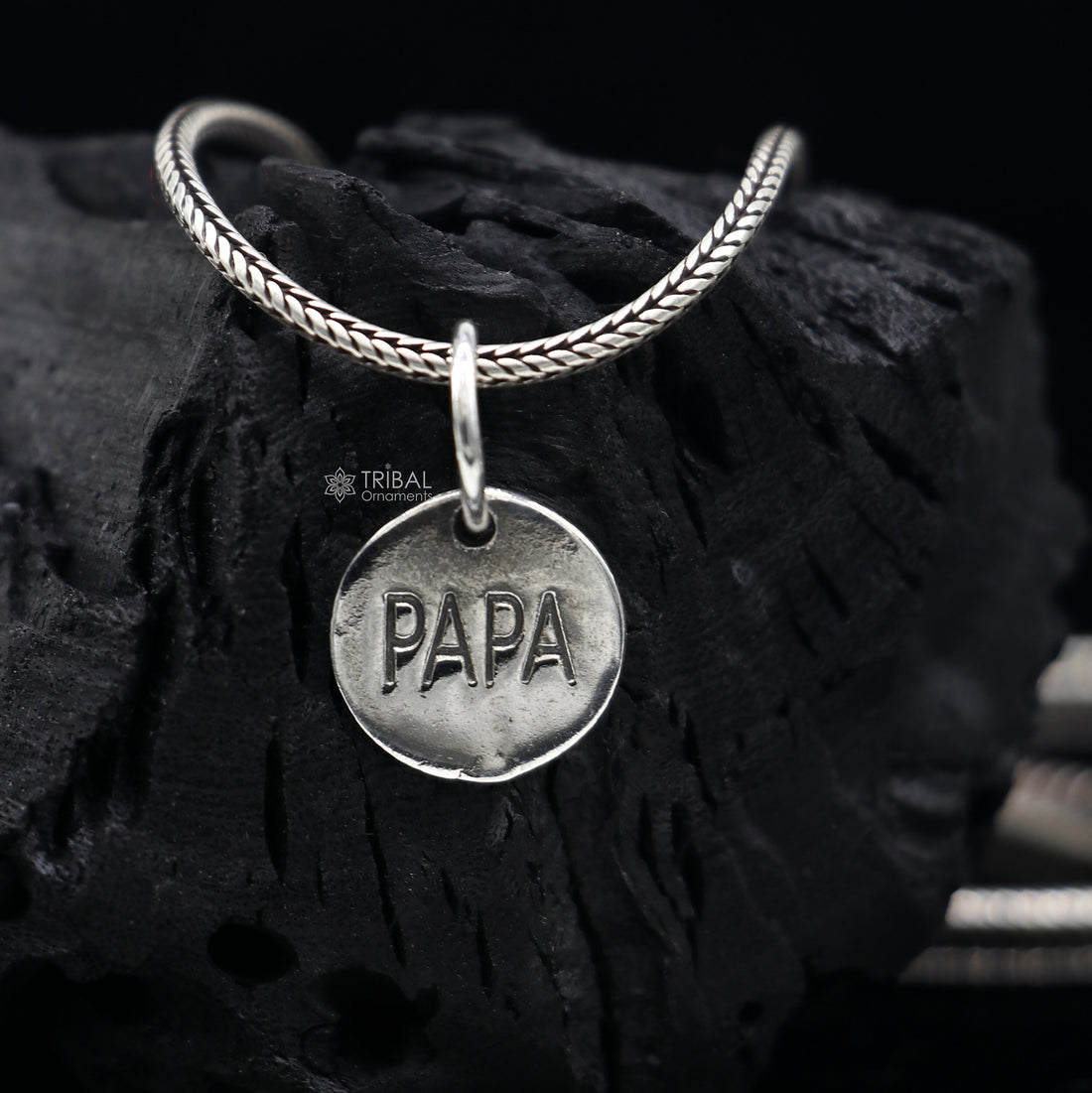 Unique father/PAPA 925 sterling silver small pendant, Wonderful Pendant for father lover unisex gifting round shiny pendants nsp665 - TRIBAL ORNAMENTS