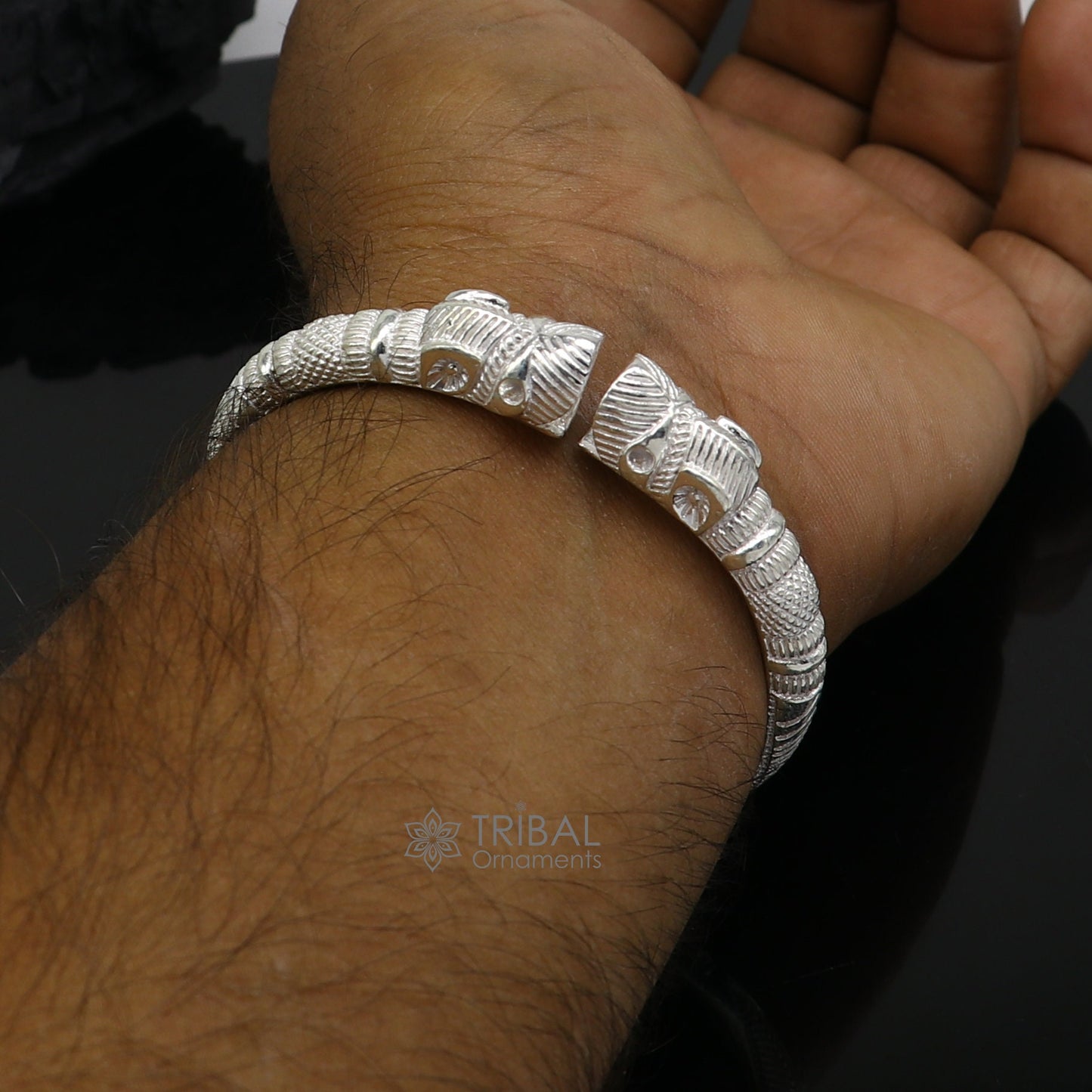 Solid 925 silver men's ethnic cultural crocodile face design vintage tribal kada bangle men's gifting cuff kada nsk699 - TRIBAL ORNAMENTS