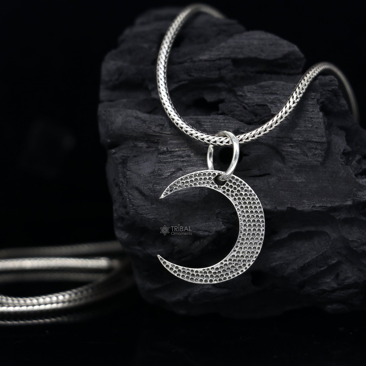 925 sterling silver unique half moon pendant amazing delicate silver jewelry for both men and women nsp651 - TRIBAL ORNAMENTS