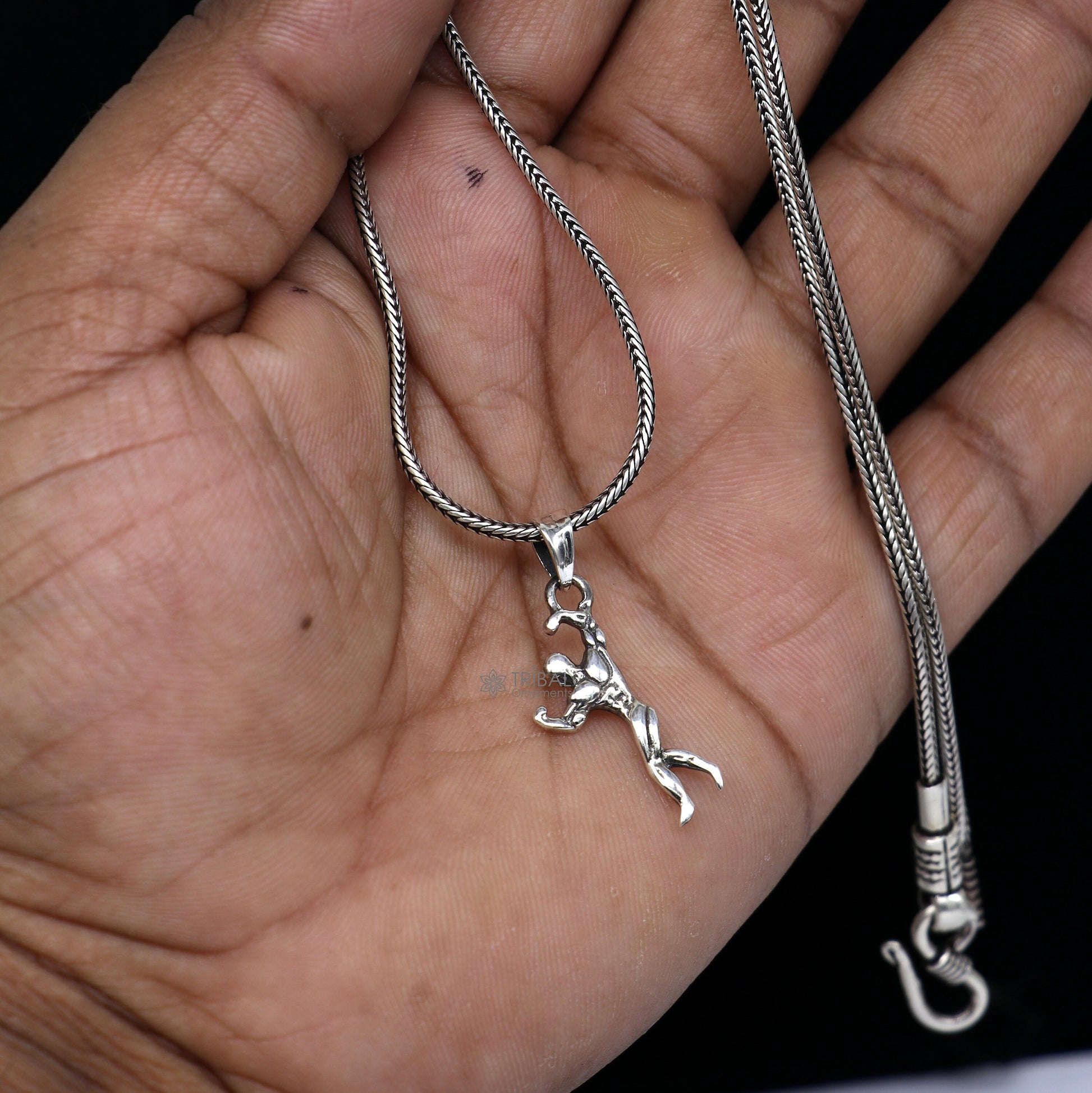 Exclusive design solid 925 sterling silver excellent unique body builder pendant unisex gifting pendant nsp653 - TRIBAL ORNAMENTS