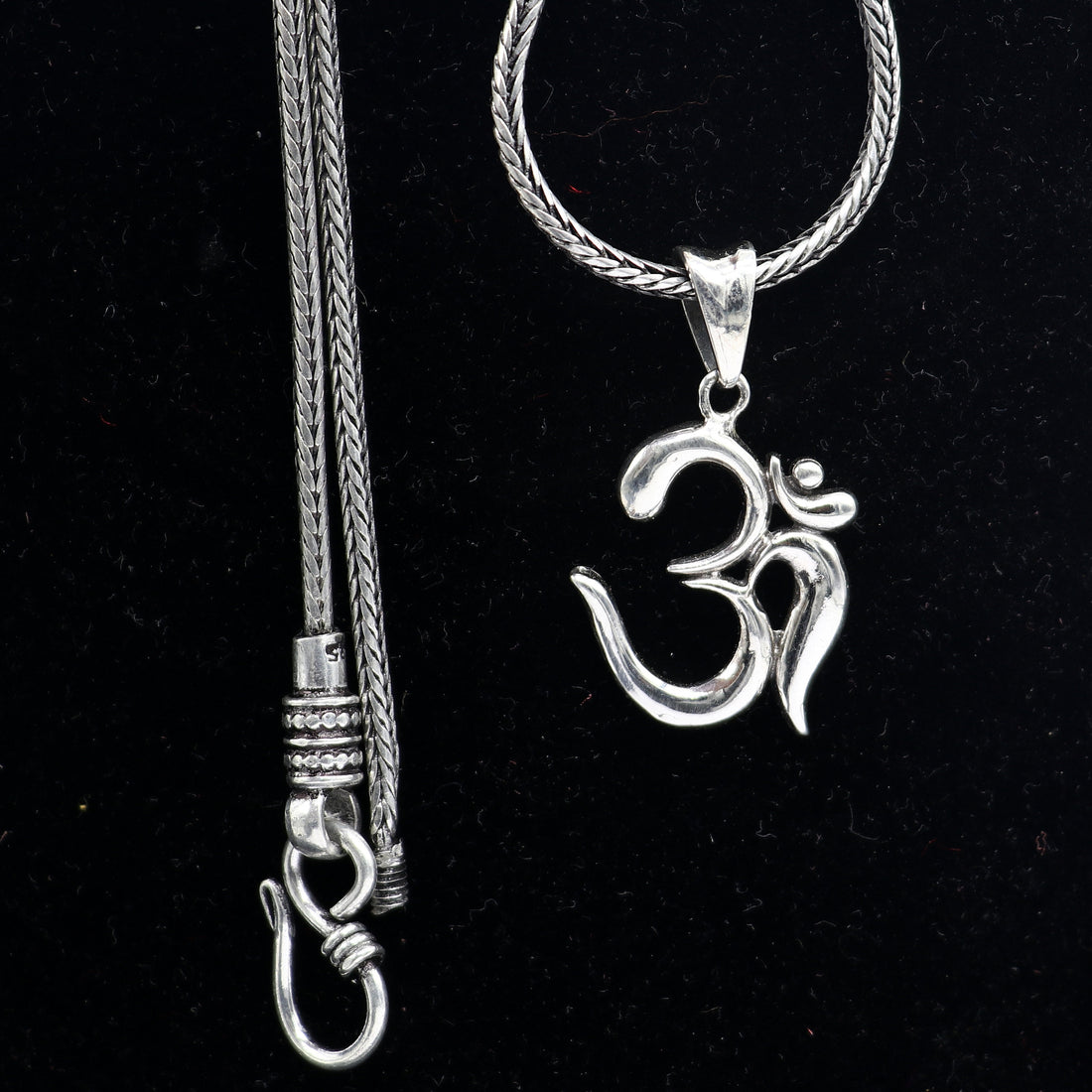 925 sterling silver handmade Divine 'Aum' OM pendant, amazing stylish good luck pendant exclusive jewelry tribal jewelry NSP682 - TRIBAL ORNAMENTS