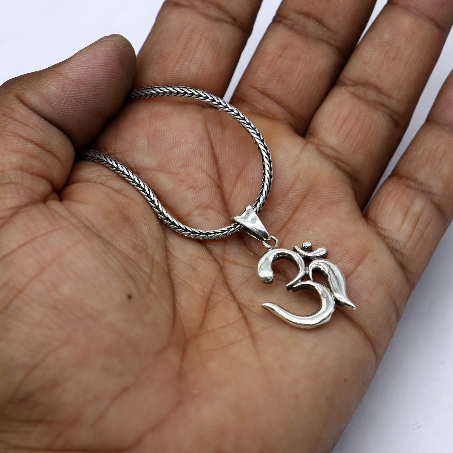 925 sterling silver handmade Divine 'Aum' OM pendant, amazing stylish good luck pendant exclusive jewelry tribal jewelry NSP682 - TRIBAL ORNAMENTS