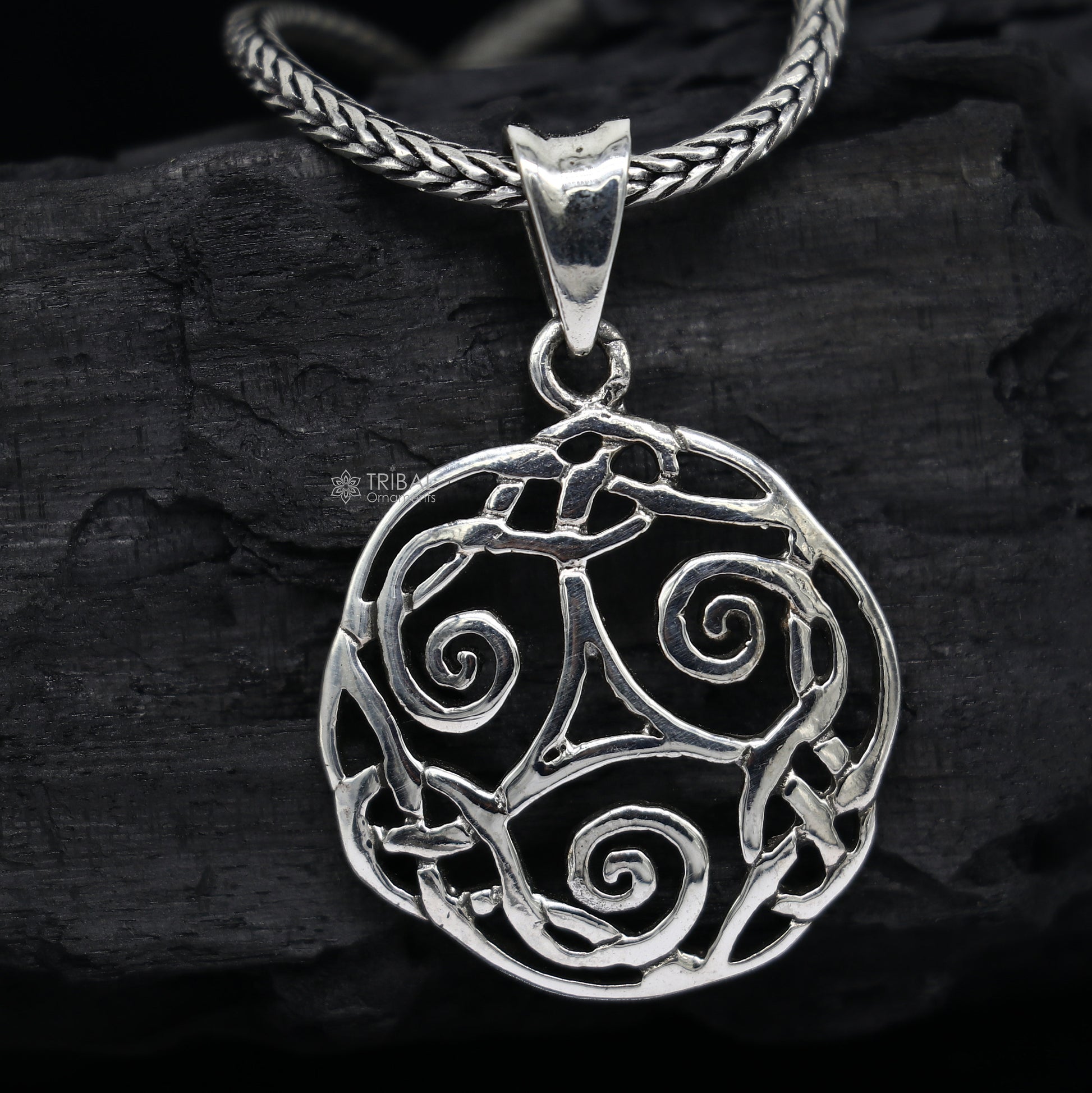 925 sterling silver Triskelion CELTIC pendant, excellent high quality pendant silver necklace locket nsp708 - TRIBAL ORNAMENTS
