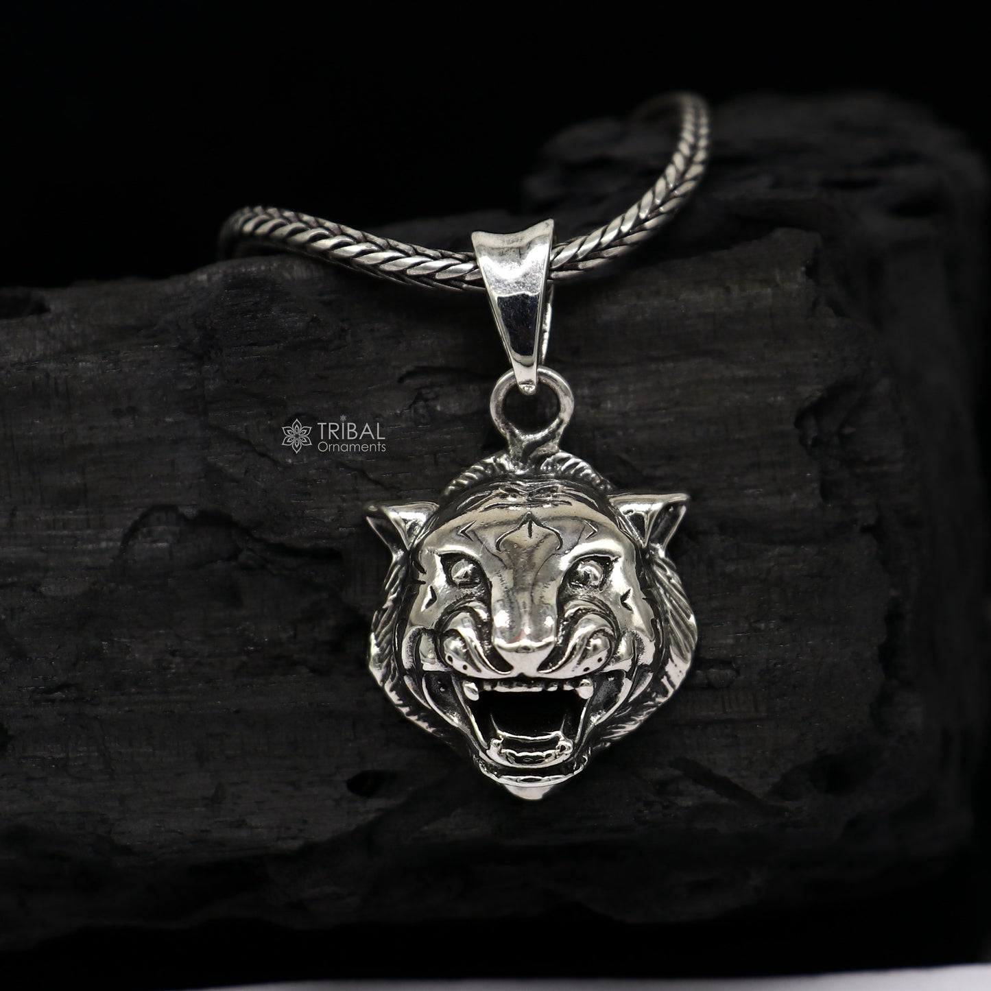 925 sterling silver LION FACE pendant symbolizes qualities associated with lions, such as courage, strength, and leadership nsp707 - TRIBAL ORNAMENTS