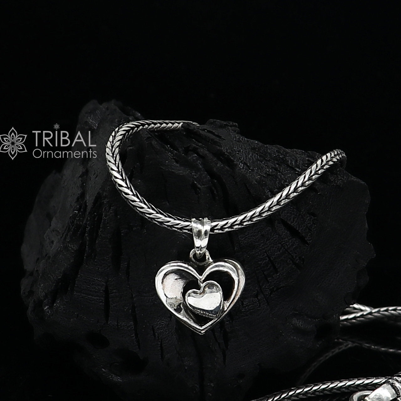 925 sterling silver unique design heart pendant necklace love pendant locket best gifting jewelry Nsp719 - TRIBAL ORNAMENTS