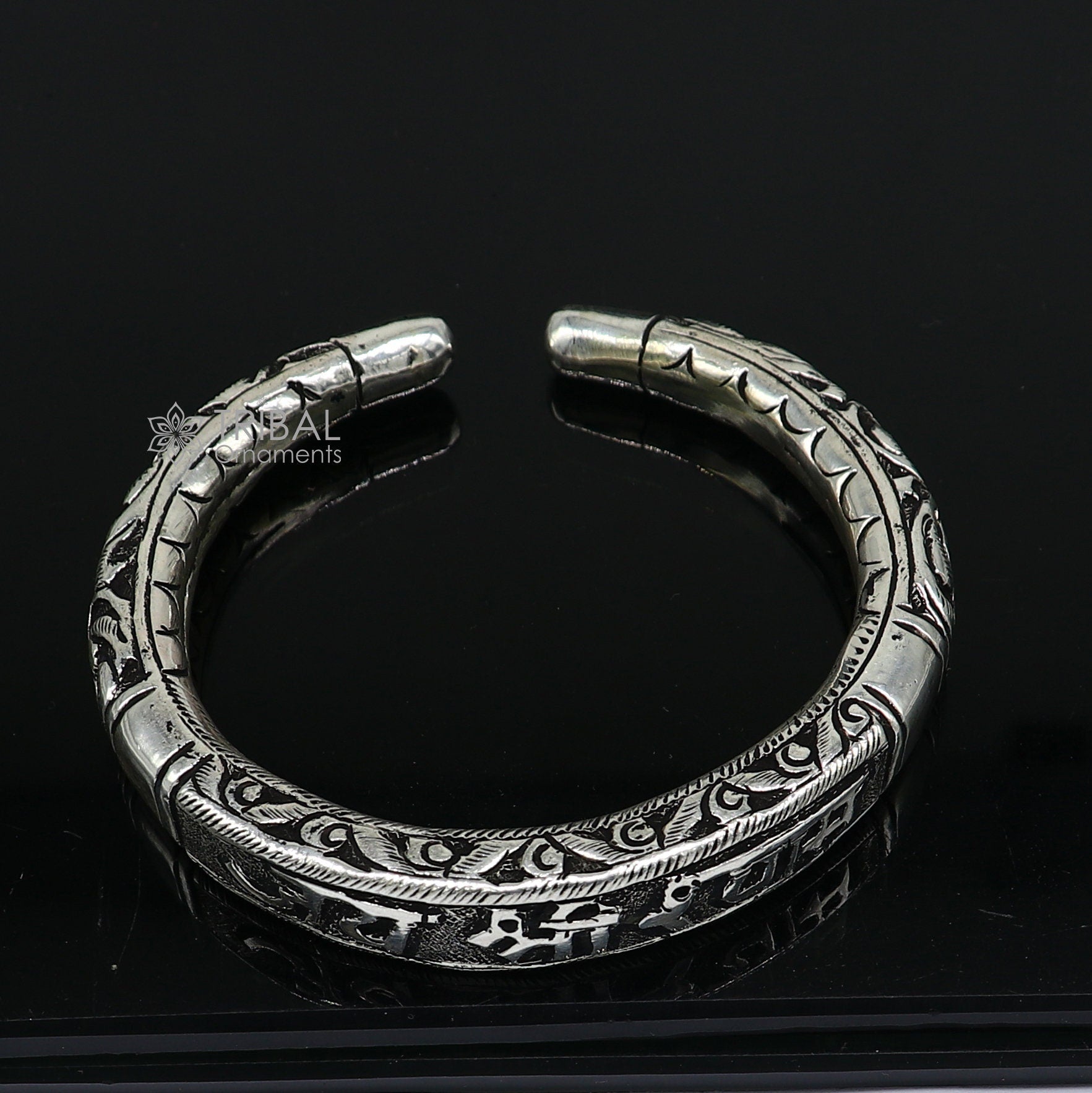 925 Sterling silver handmade Divine "jai Shree Shyam" Lord Krishna mantra bracelet kada best divine unisex tribal ethnic jewelry nsk709 - TRIBAL ORNAMENTS