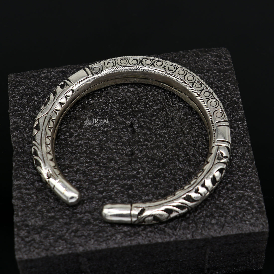 Divine kada lord krishna "jai shri shyam" matra handmade 925 sterling silver kada, best unisex bangle kada jewelry from india nsk712 - TRIBAL ORNAMENTS