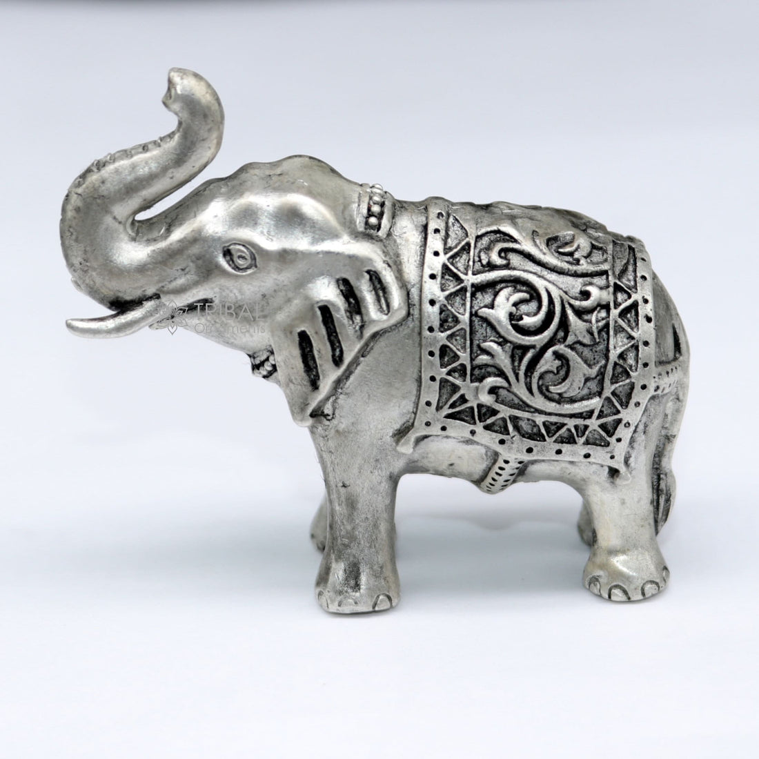 Divine 925 Sterling silver Divine Elephant statues, puja articles figurines, best silver article for your homes wealth and prosperity art660 - TRIBAL ORNAMENTS