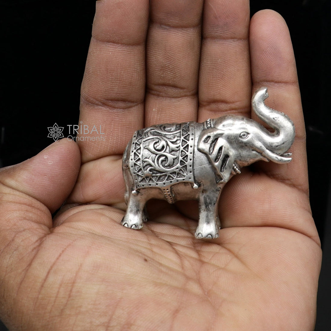 Divine 925 Sterling silver Divine Elephant statues, puja articles figurines, best silver article for your homes wealth and prosperity art660 - TRIBAL ORNAMENTS