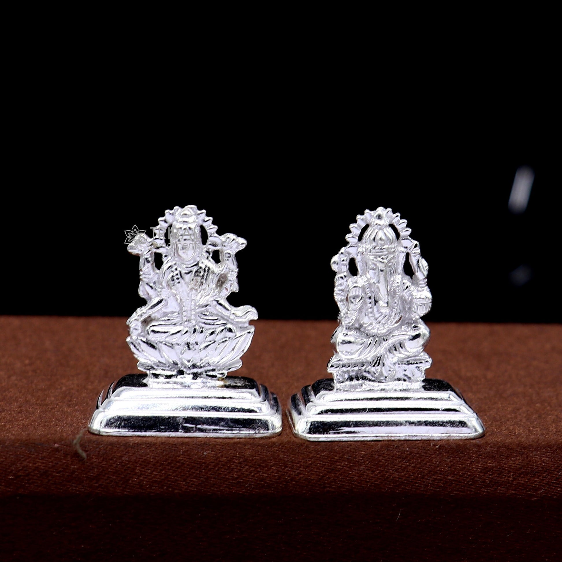 1" 925 Sterling silver handmade gorgeous Hindu idols Lakshmi and Ganesha statue, puja article figurine, home décor Diwali puja gift art663 - TRIBAL ORNAMENTS