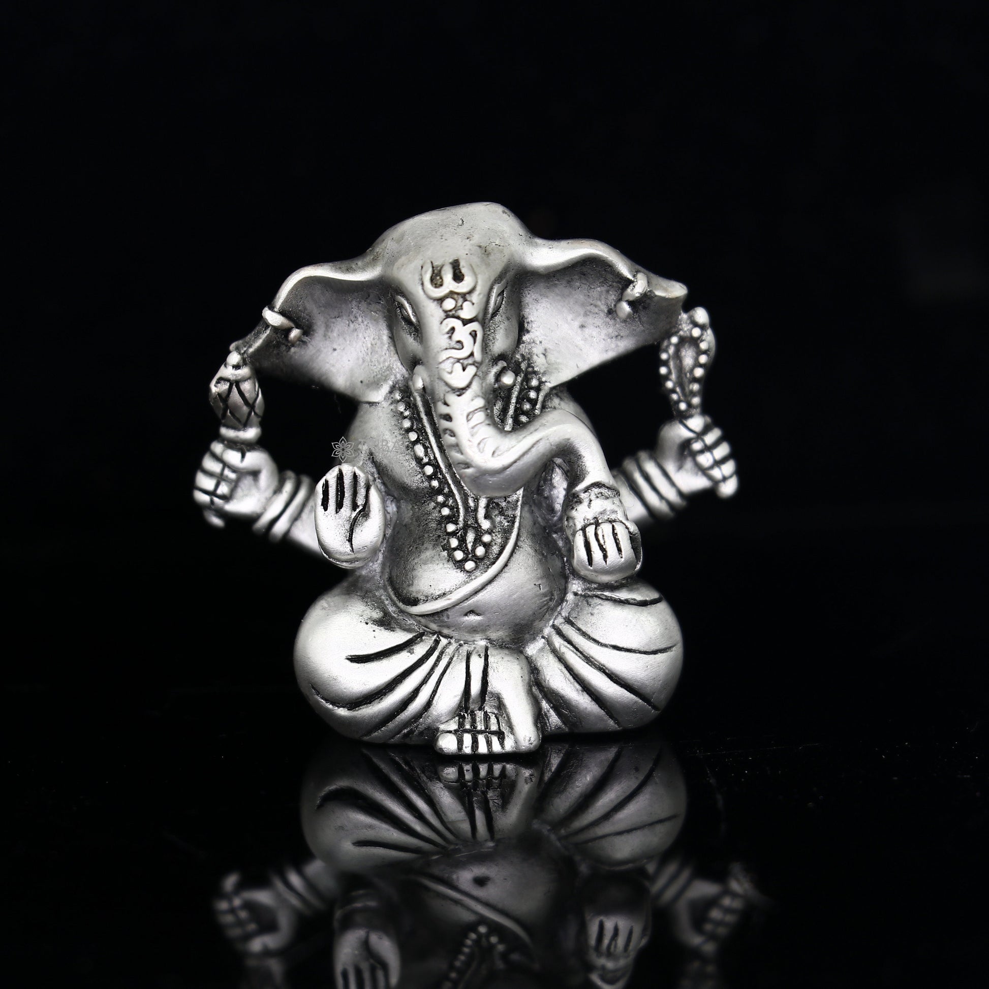 1.4" 925 Sterling silver handmade Hindu God Idol Ganesha statue, puja article figurine, home decor Diwali puja Divine silver article art679 - TRIBAL ORNAMENTS