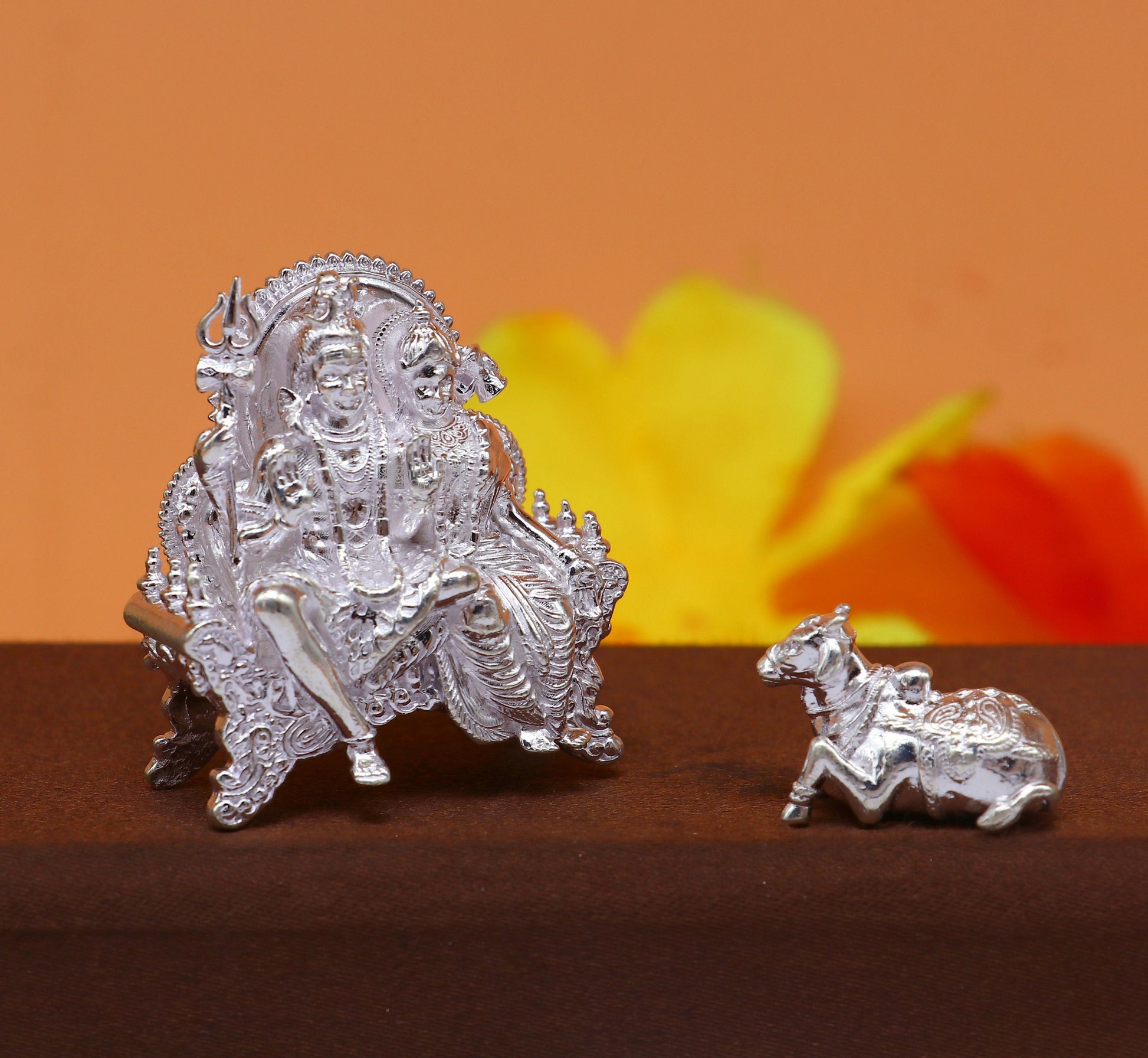925 Sterling silver idols Lord Shiva and goddess Parwati maa and nandi divine statue figurine, puja articles best gift silver article art724 - TRIBAL ORNAMENTS
