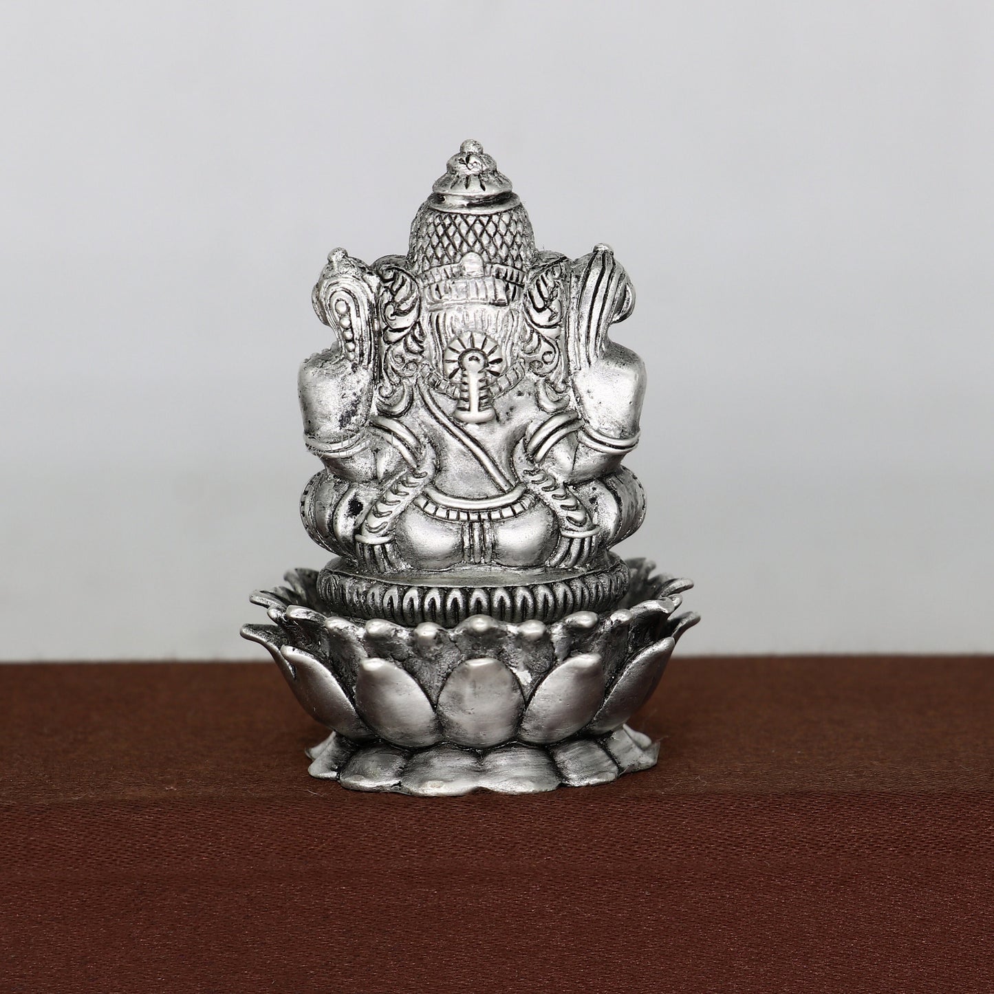 925 Sterling silver Lord Ganesh Idol, Pooja Articles, Silver Idols Figurine, handcrafted Ganesha statue sculpture Diwali puja gift art668 - TRIBAL ORNAMENTS