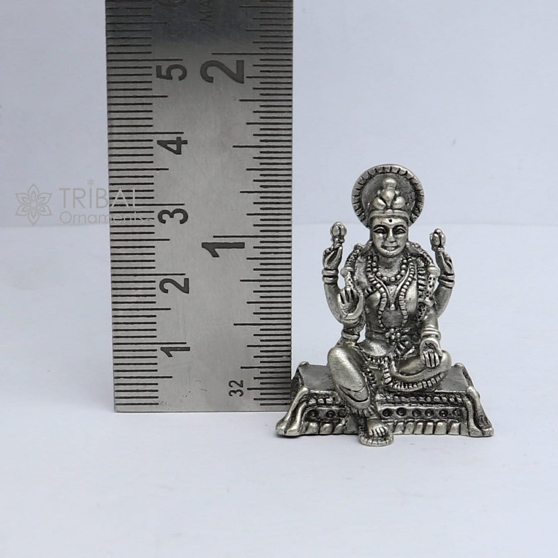 925 silver Goddess Lakshmi Divine statue figurine for puja,best way for Diwali festival puja or worshipping for wealth and prosperity art741 - TRIBAL ORNAMENTS