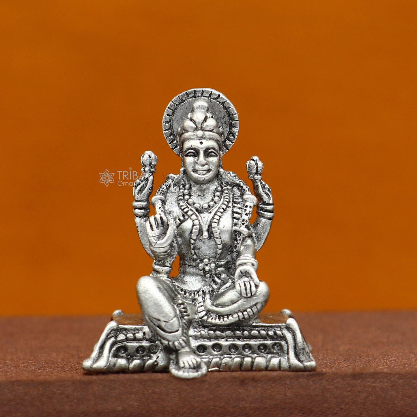 925 silver Goddess Lakshmi Divine statue figurine for puja,best way for Diwali festival puja or worshipping for wealth and prosperity art741 - TRIBAL ORNAMENTS