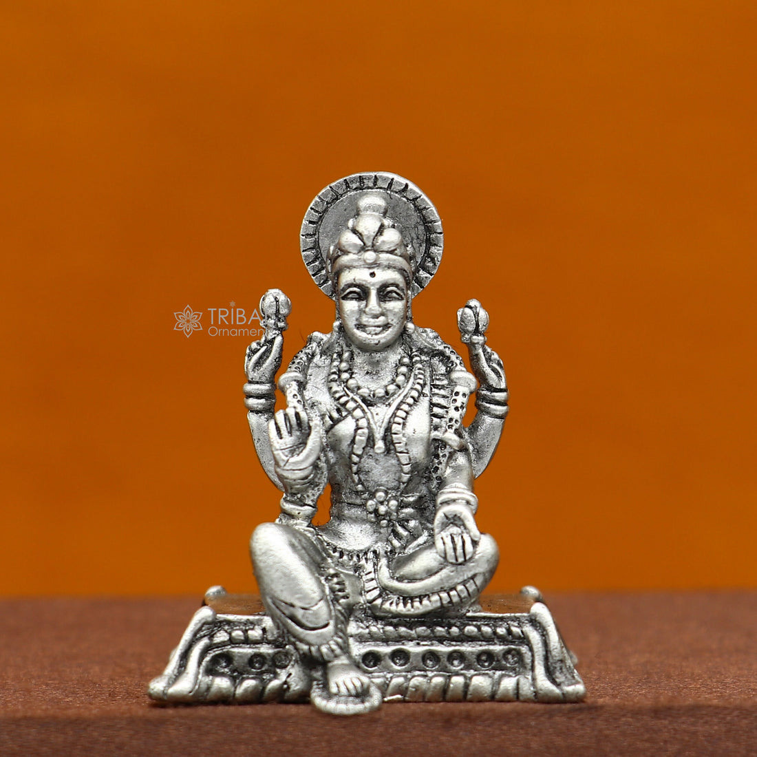 925 silver Goddess Lakshmi Divine statue figurine for puja,best way for Diwali festival puja or worshipping for wealth and prosperity art741 - TRIBAL ORNAMENTS