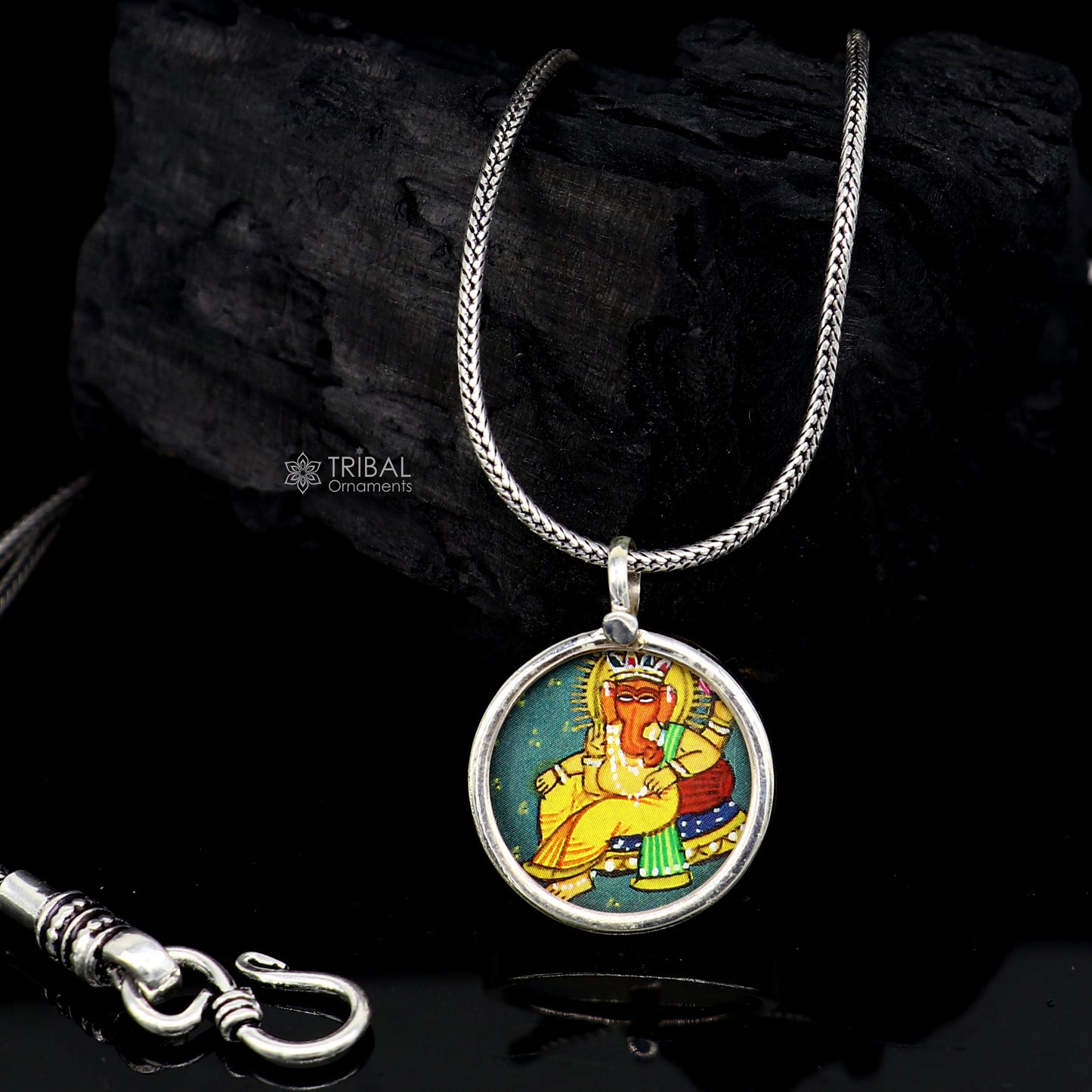 925 sterling silver handmade idol God Ganesha pendant, amazing divine lord painting pendant unisex gifting jewelry nsp762 - TRIBAL ORNAMENTS