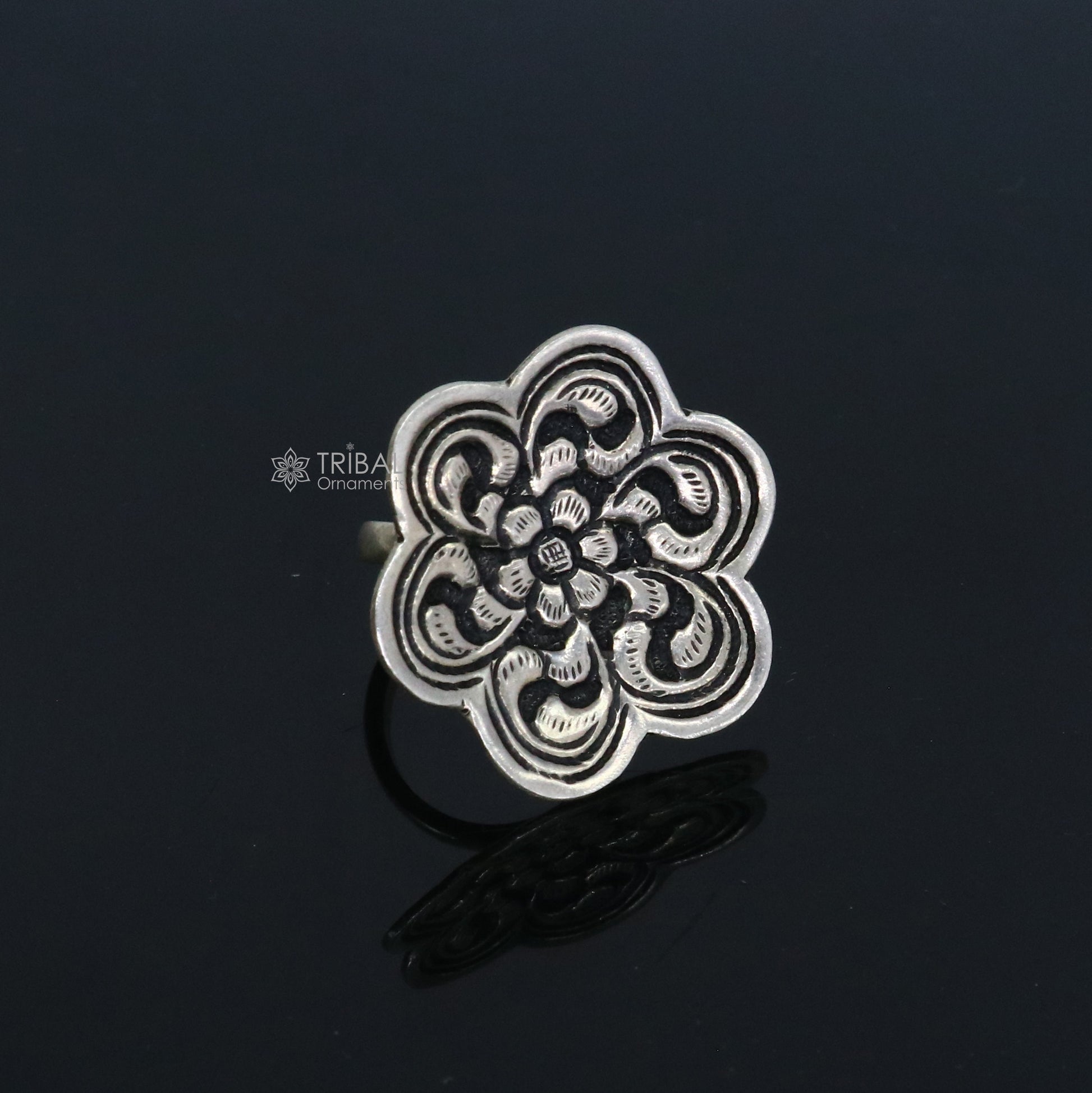 Traditional cultural flower design 925 sterling silver adjustable ring, best tribal ethnic jewelry for belly dance Navratri jewelry sr385 - TRIBAL ORNAMENTS