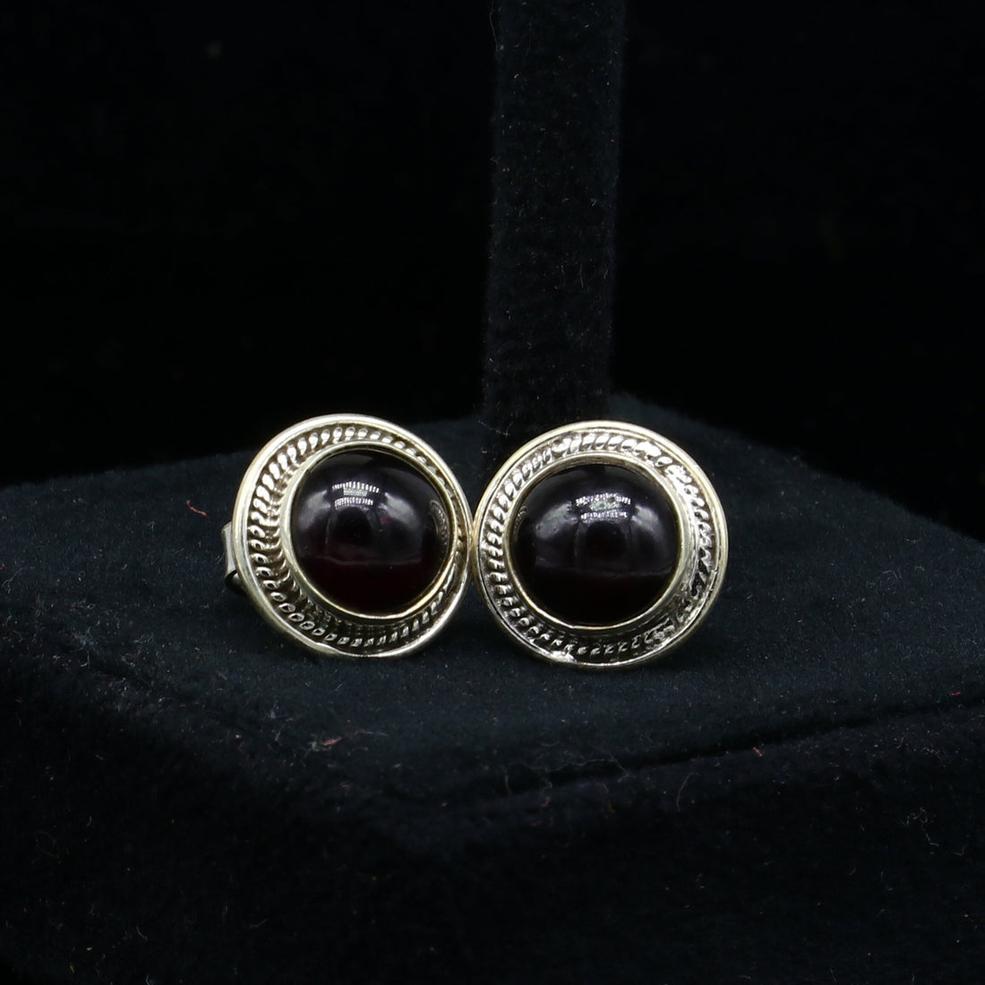 925 sterling silver fabulous garnet stone stud earrings, best unisex jewelry fancy earrings daily use jewelry collection s1268 - TRIBAL ORNAMENTS