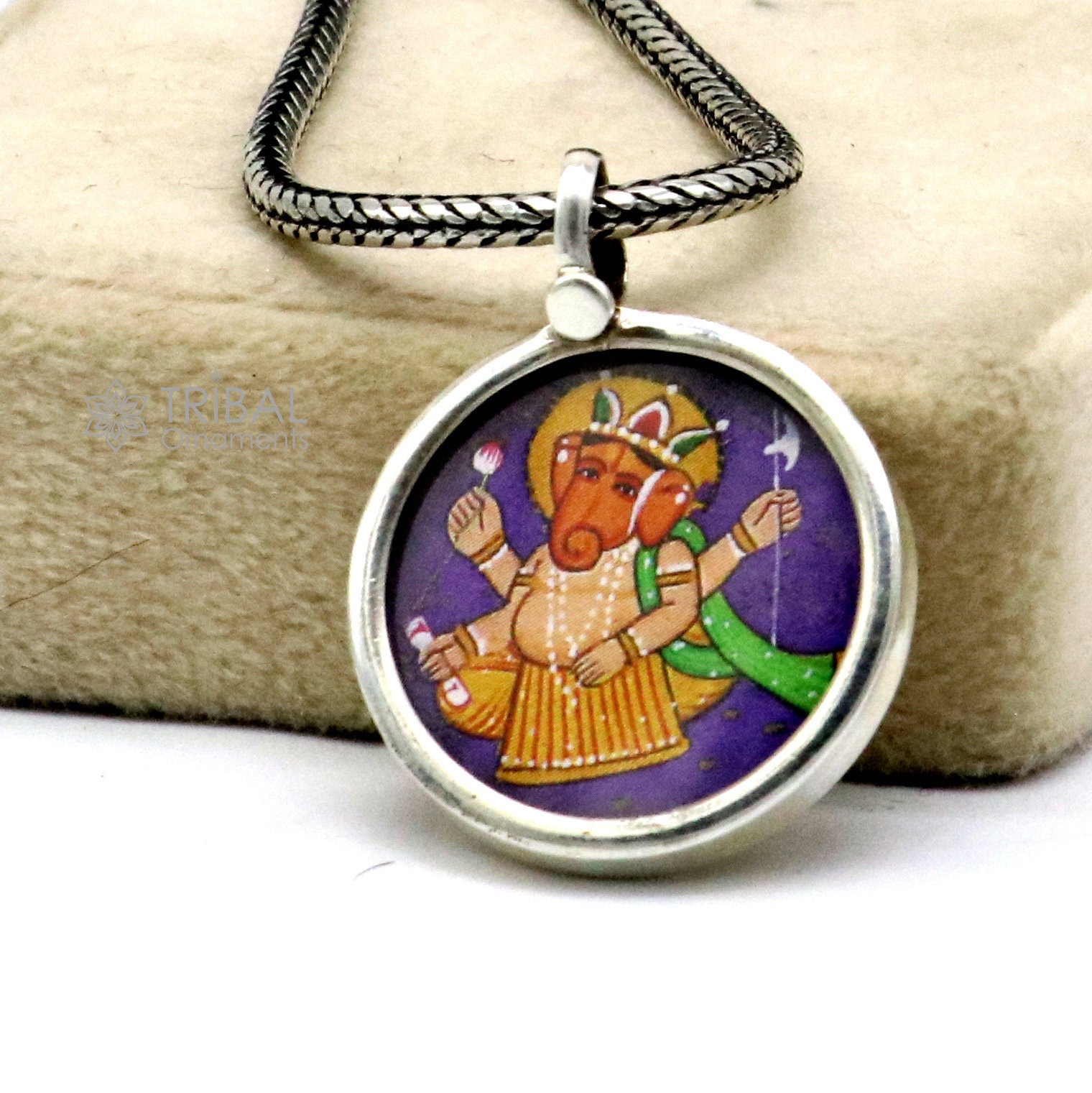 925 sterling silver handmade idol God Ganesha pendant, amazing divine lord painting pendant unisex gifting jewelry nsp773 - TRIBAL ORNAMENTS