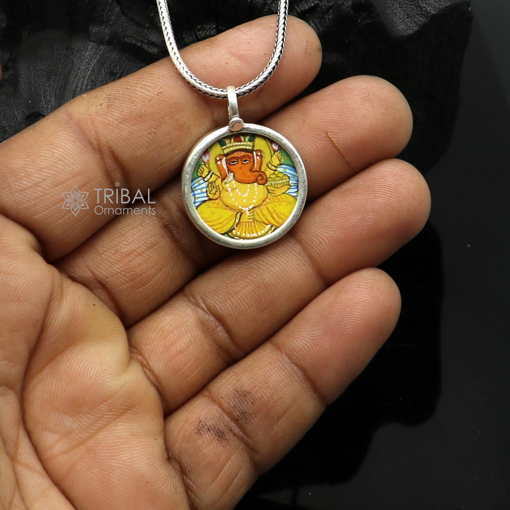 Stylish 925 sterling silver handmade idol God Ganesha pendant, amazing painting pendant unisex gifting functional kavacham jewelry nsp778 - TRIBAL ORNAMENTS