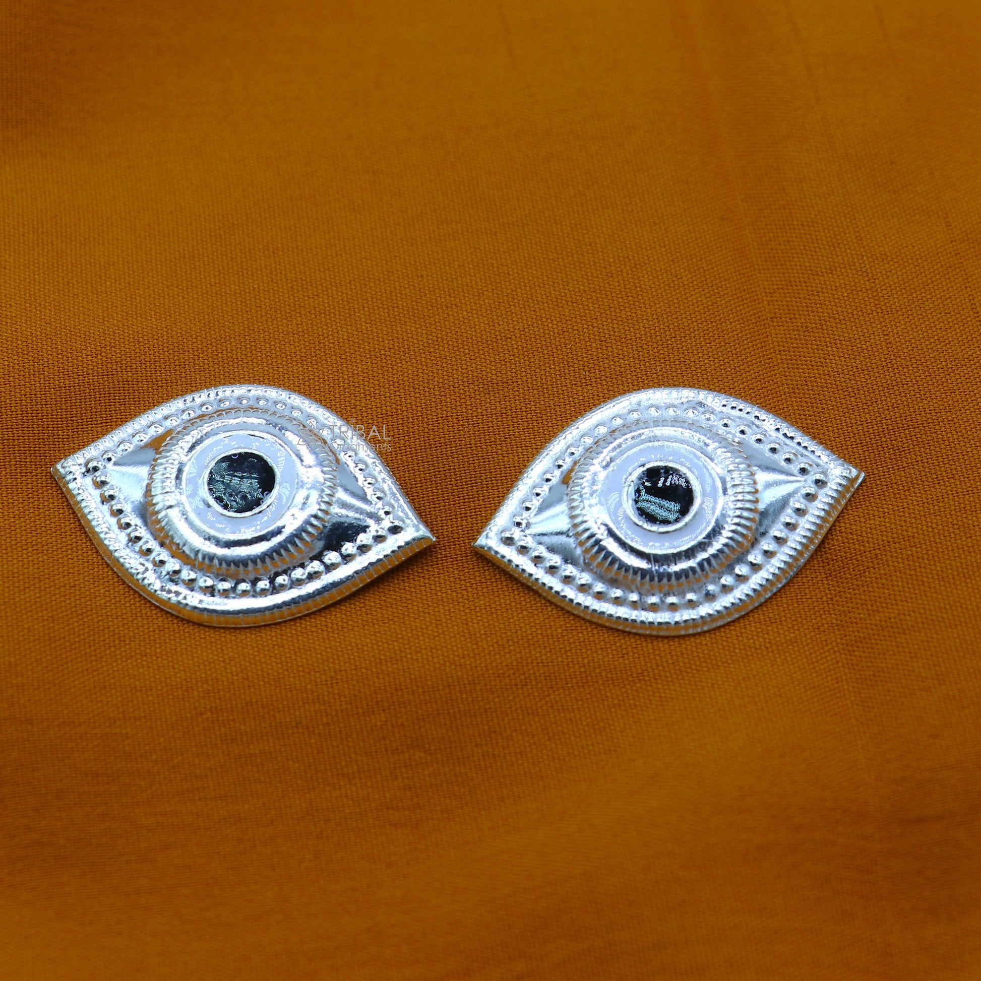 Solid sterling silver Netra or eyes, Amazing God jagannath White clean idols eyes, laddu gopala eyes su1230 - TRIBAL ORNAMENTS