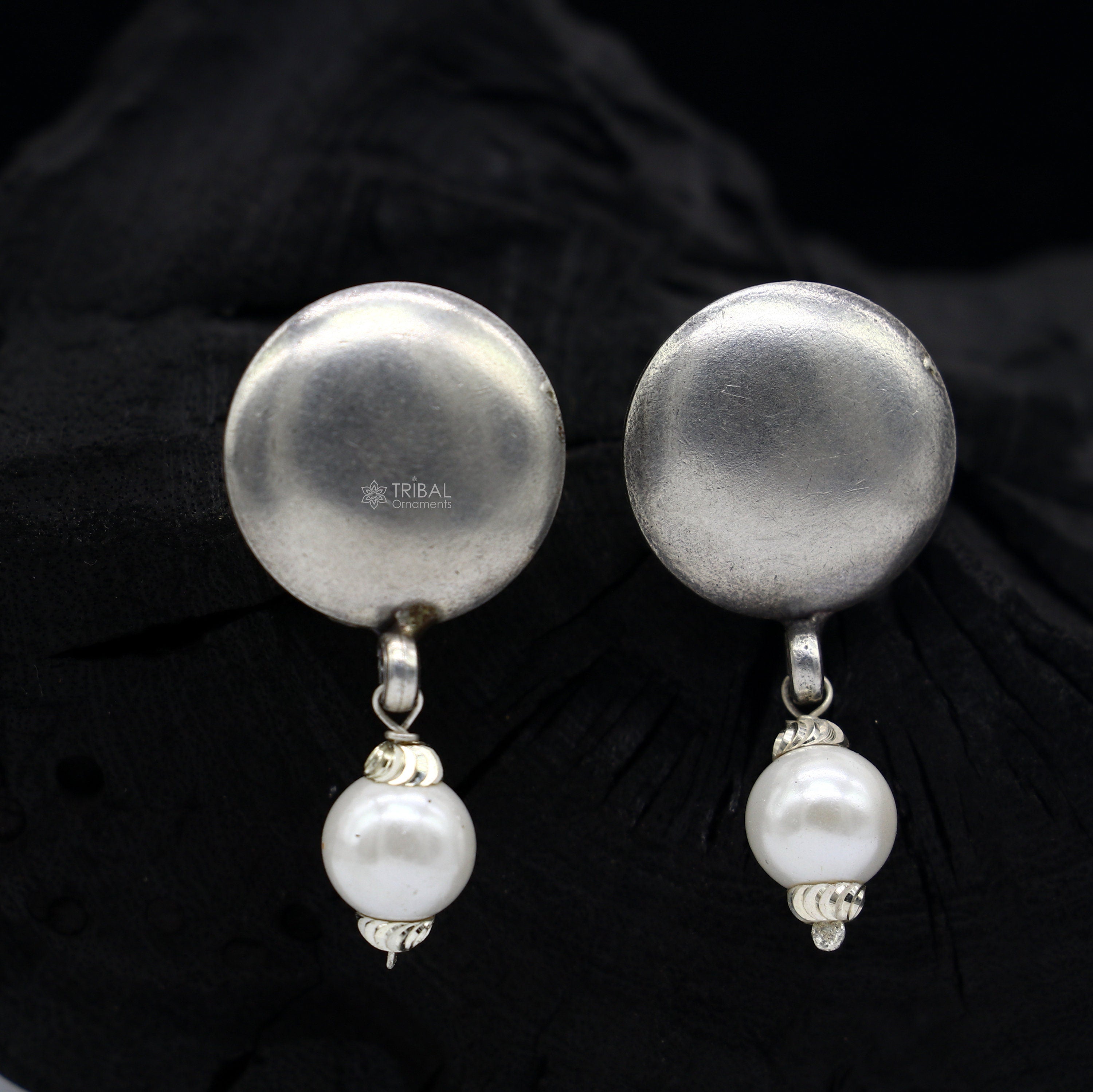 Sleek Sphered Silver Earrings size 1 – Maayakriya