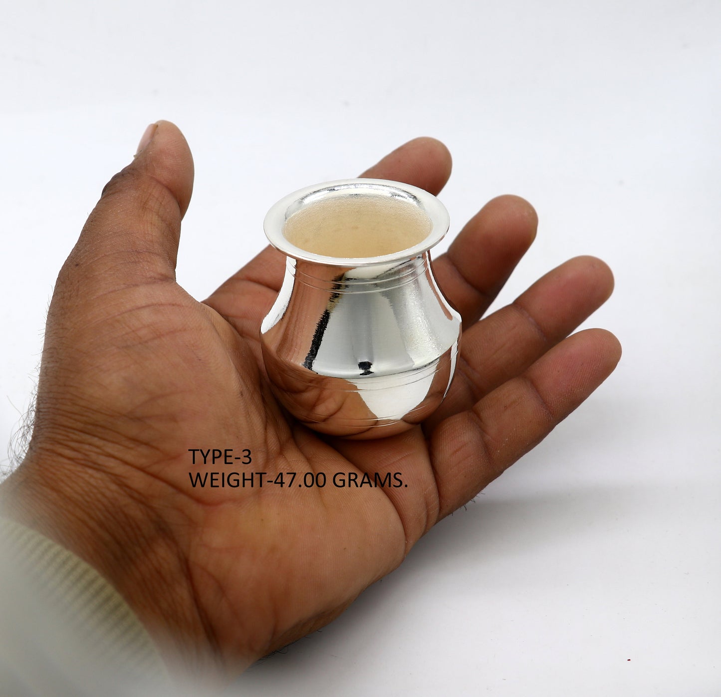 Pure 925 sterling silver handmade plain small Kalash or pot, unique special silver puja article, water or milk kalash pot india su1236 - TRIBAL ORNAMENTS