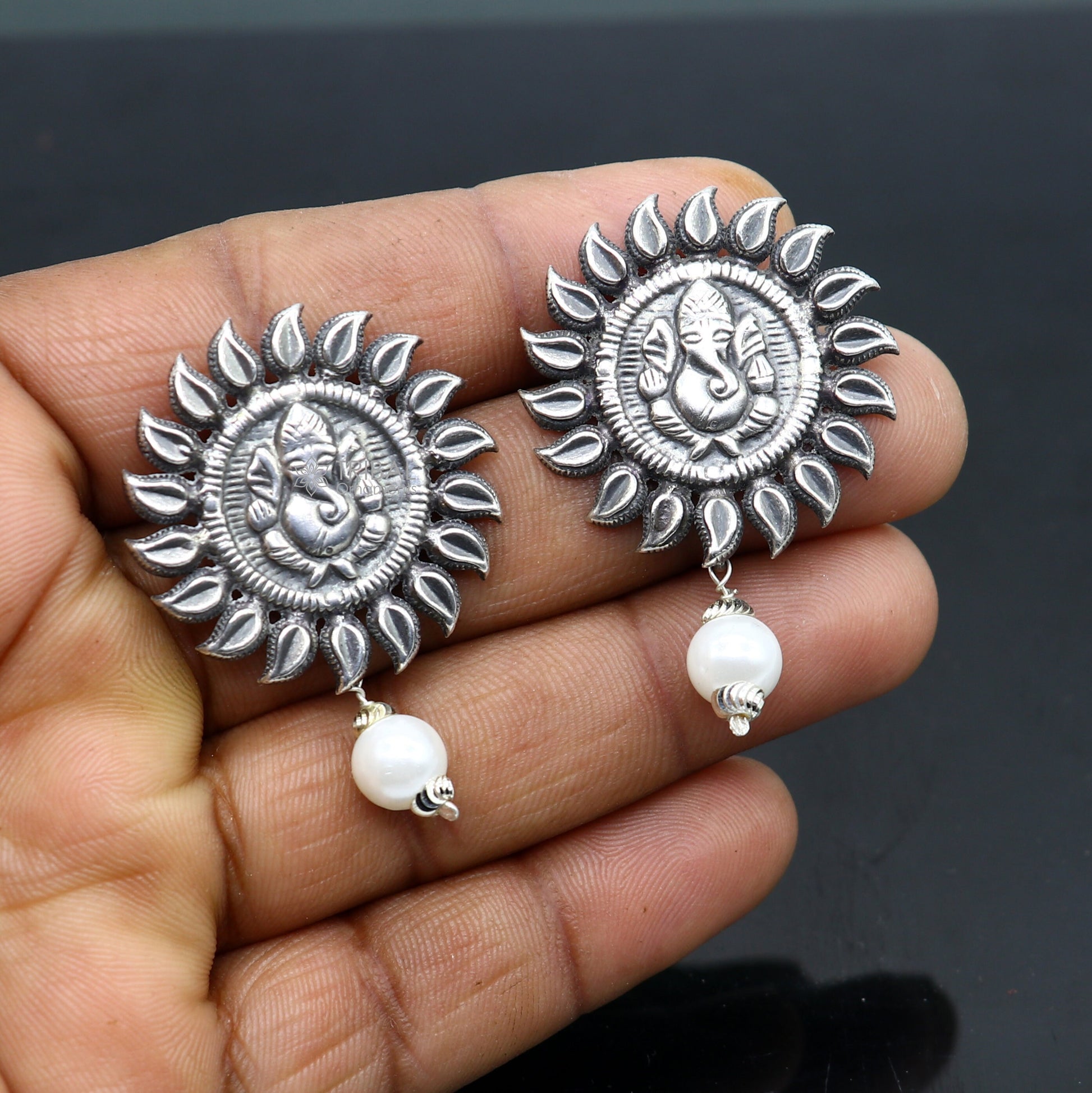 Lord Ganesha 925 sterling silver handmade stud earrings God ganesha design stud earring tribal jewelry from Rajasthan india s1296 - TRIBAL ORNAMENTS