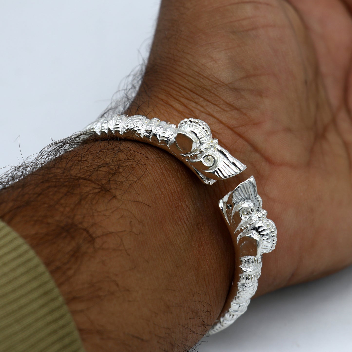 Solid 925 silver handcrafted vintage antique style gorgeous cuff kada bracelet, customized adjustable crocodile bracelet for men's nsk795 - TRIBAL ORNAMENTS