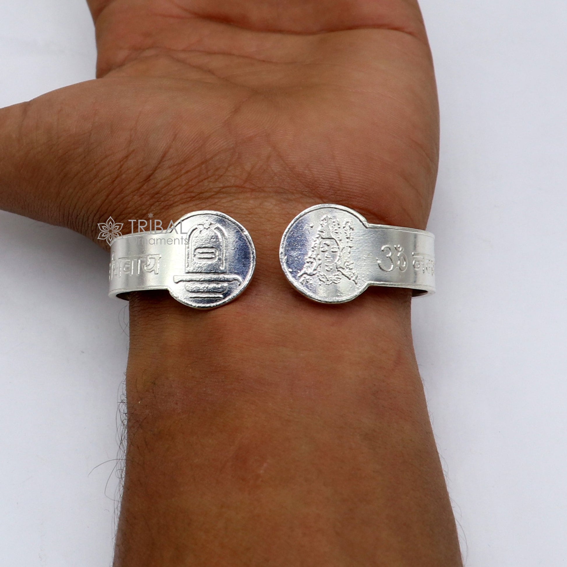 Handmade 925 Sterling silver solid cuff kada bracelet mantra bracelet "aum namah shivay "Mantra Divine cuff kada bracelet  nsk210 - TRIBAL ORNAMENTS