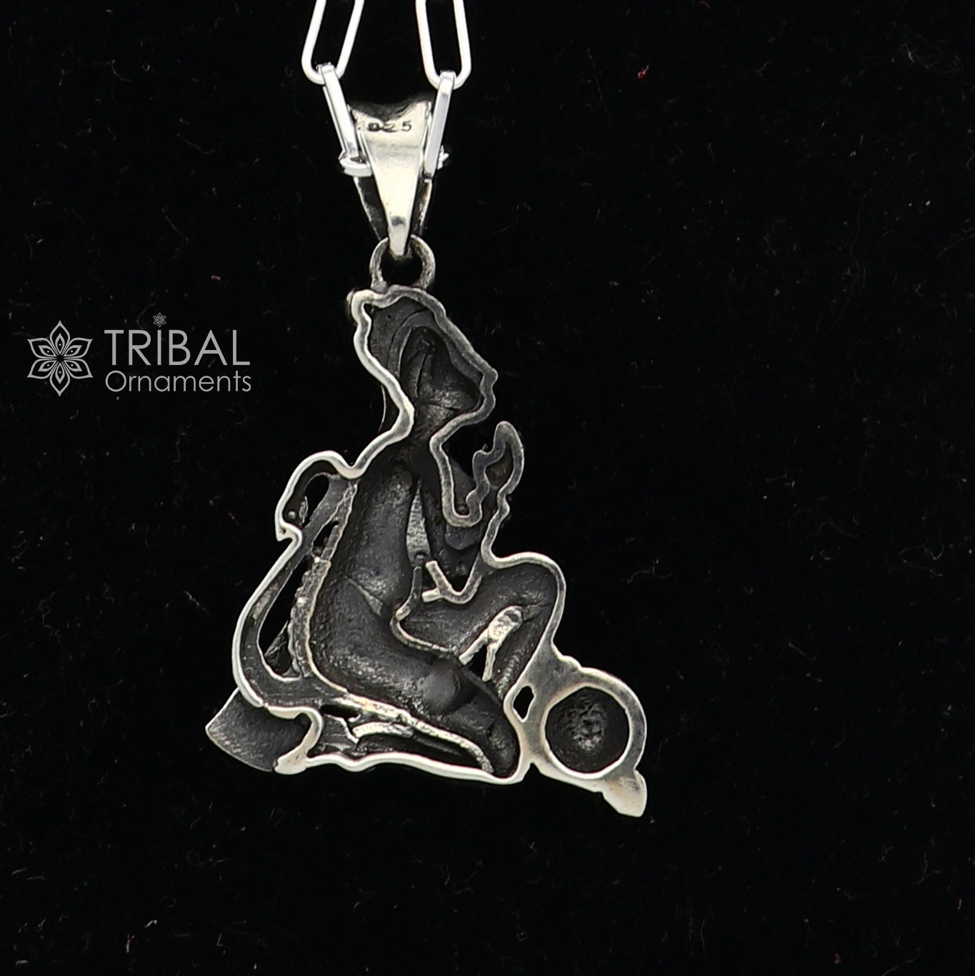 925 sterling silver handmade Hindu idol God Lord hanuman pendant, amazing divine lord bajarangbali pendant unisex gifting jewelry NSP780 - TRIBAL ORNAMENTS