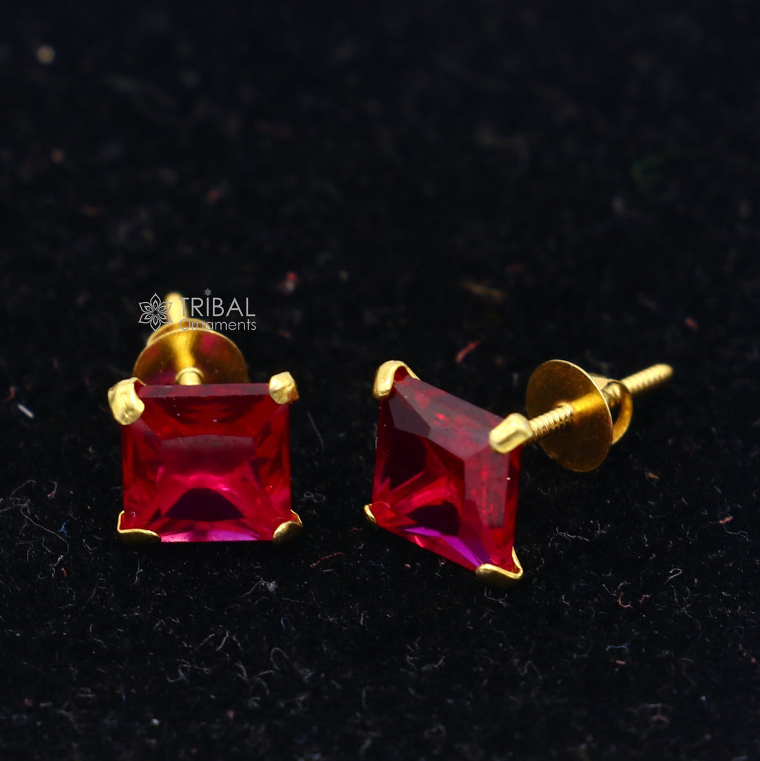 Exclusive 14kt yellow gold handmade single red stone square shape stud earring cartilage customized unisex jewelry er181 - TRIBAL ORNAMENTS