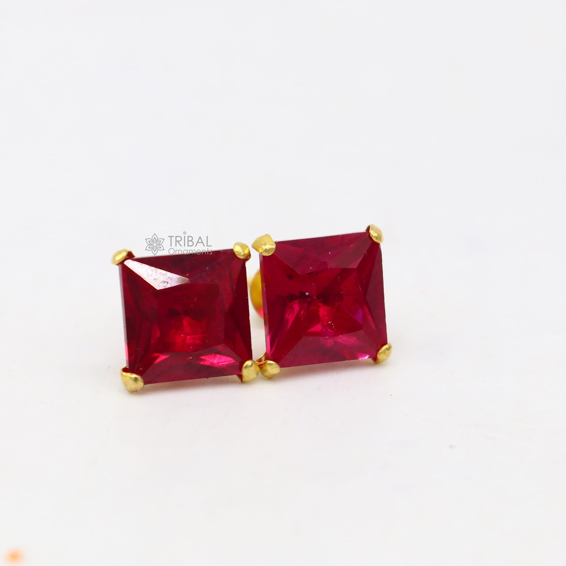 Exclusive 14kt yellow gold handmade single red stone square shape stud earring cartilage customized unisex jewelry er181 - TRIBAL ORNAMENTS