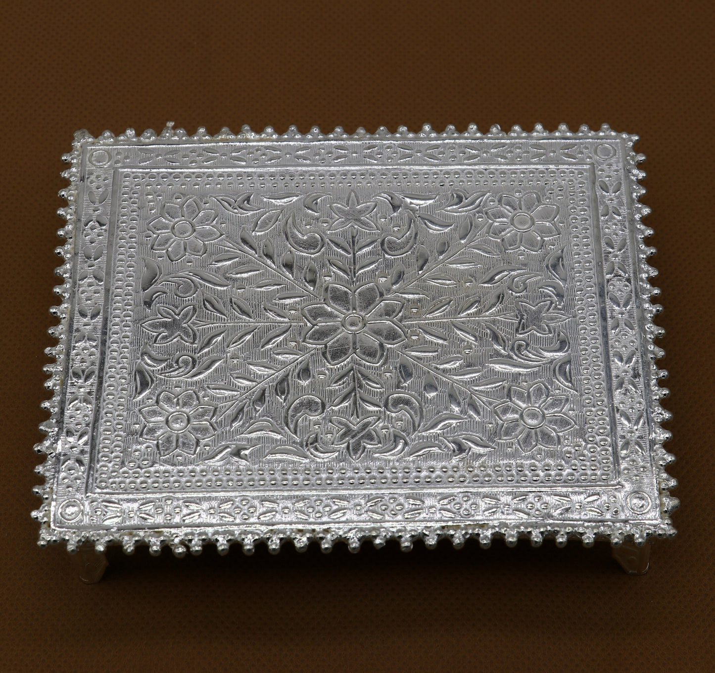 3.5"x4.5" Vintage design Sterling silver handmade customize small rectangle shape table/bazot/chouki, excellent home puja utensils su1265 - TRIBAL ORNAMENTS