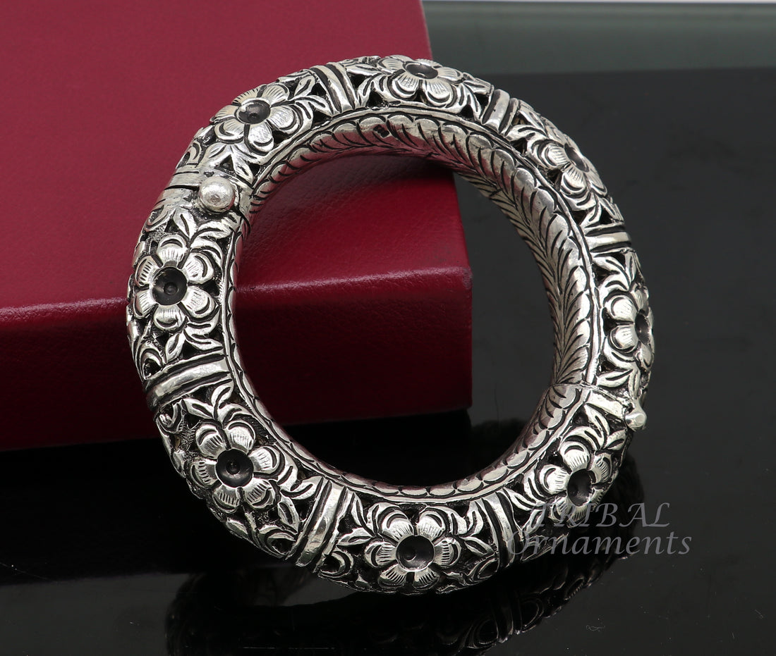 925 sterling silver handmade fabulous flower work vintage design bangle bracelet, excellent traditional style wedding jewelry nba156 - TRIBAL ORNAMENTS