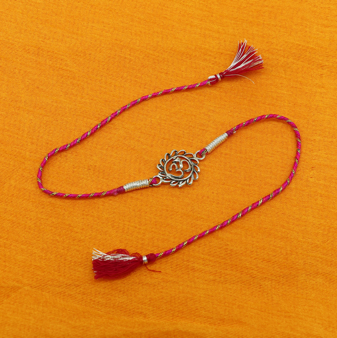 925 sterling silver handmade AUM design Rakhi Bracelet, amazing stylish gift for Rakshabandhan rk36 - TRIBAL ORNAMENTS