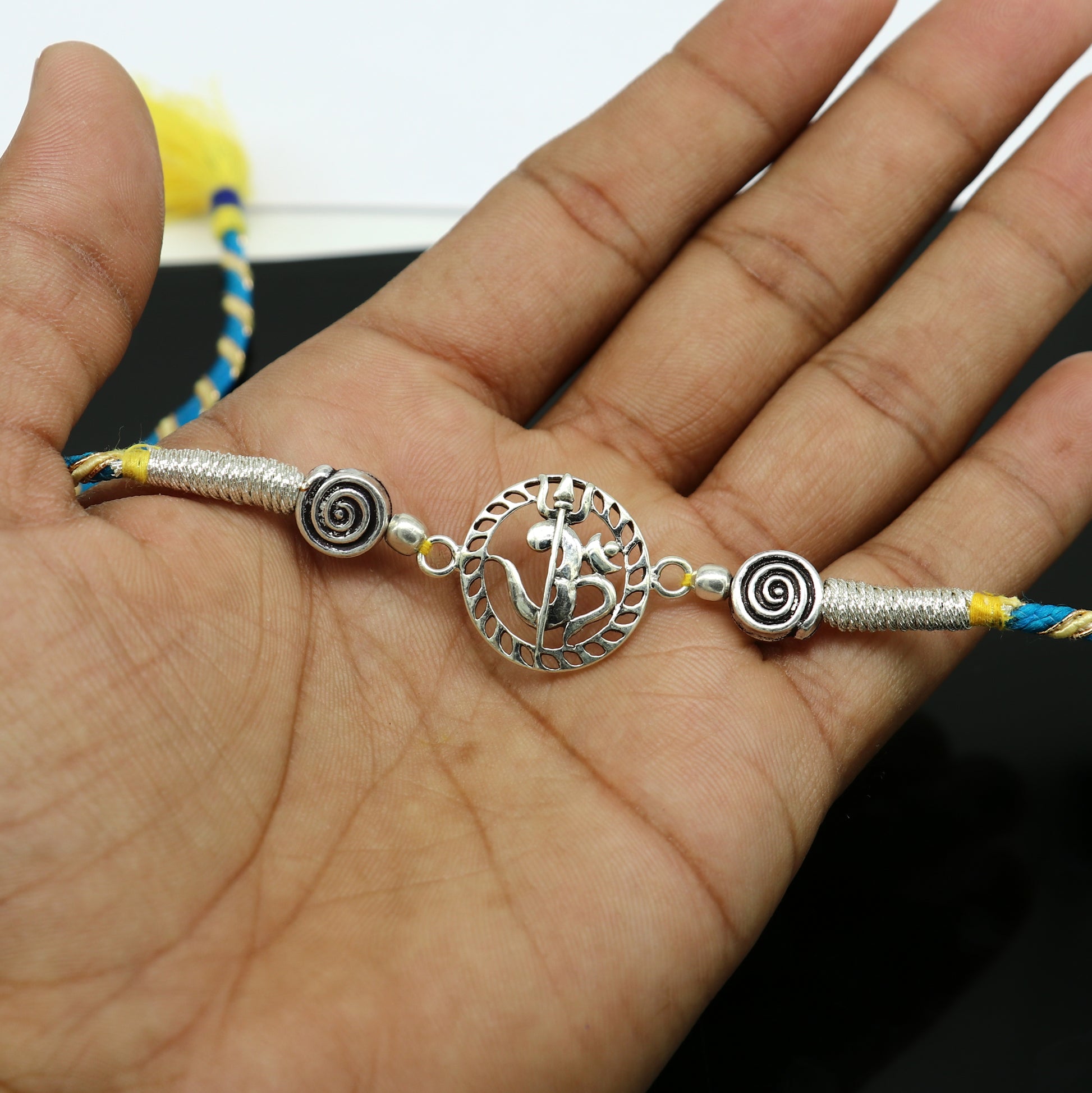 925 sterling silver handmade AUM design Rakhi Bracelet, amazing stylish gift for Rakshabandhan rk41 - TRIBAL ORNAMENTS