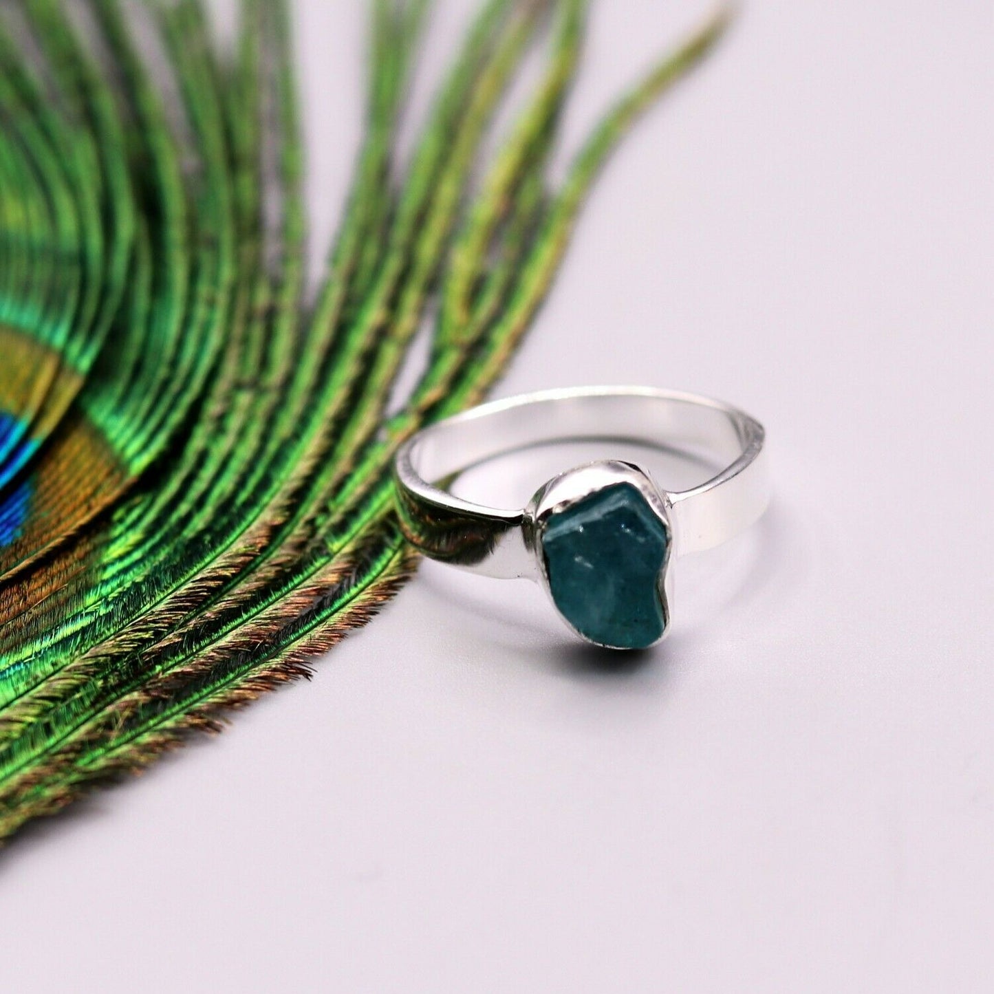 Indian Emerald Ring 925 Sterling Silver Ring Handmade Ring Gemstone Women  Ring