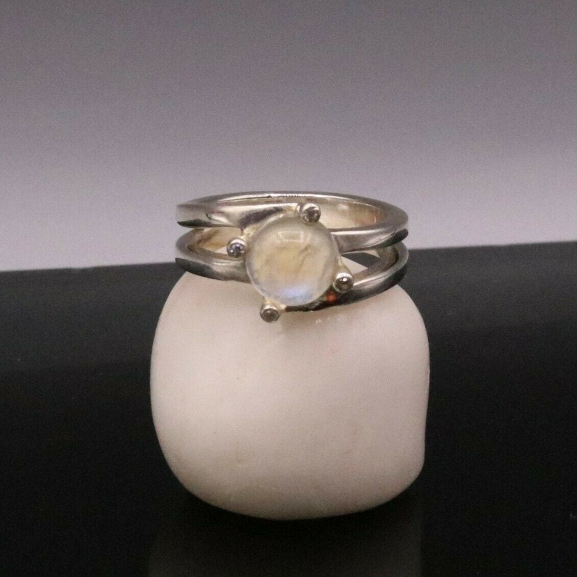 Beautiful Rainbow order Moonstone Ring for Her, 925 Solid Sterling Silver Ring, Anniversary Ring, Birthday Gift, Perfect Jewellery