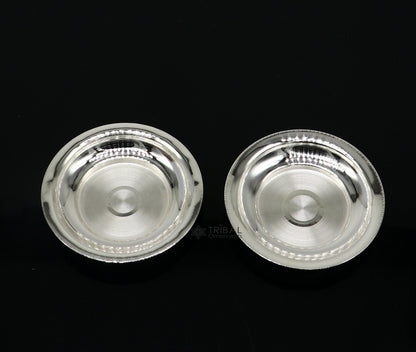 Handmade 925 silver small plate or Tilak bowl from TRIBAL ORNAMENTS, ideal for saffron, sandal, or kumkum tilak.