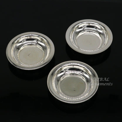 925 silver handmade small plate or Tilak bowl, ideal for saffron, sandal, or kumkum, crafted by TRIBAL ORNAMENTS.