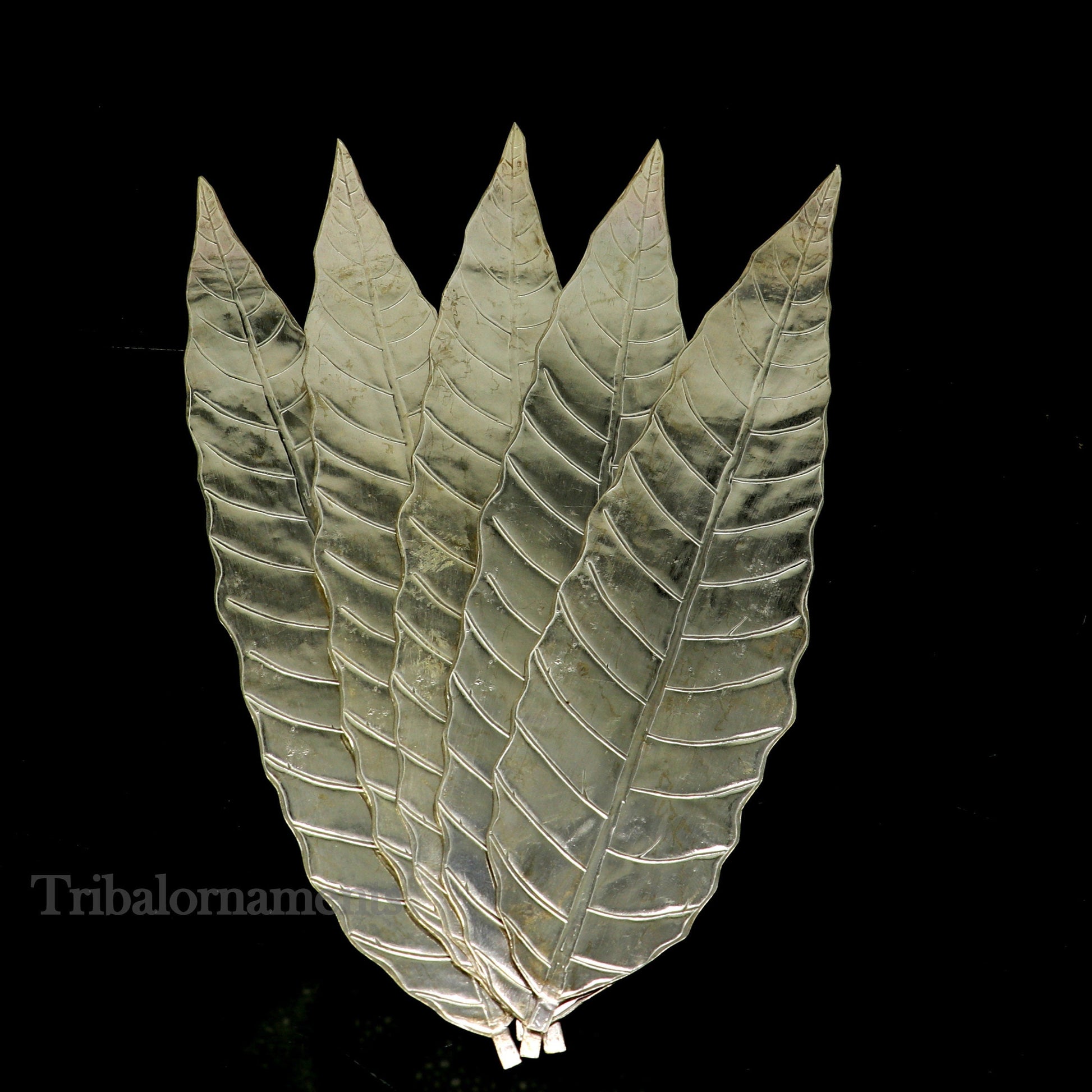 Silver mango tree design leaf Amazing puja worshipping article solid sterling silver diwali puja articles, silver utensils from india su512 - TRIBAL ORNAMENTS