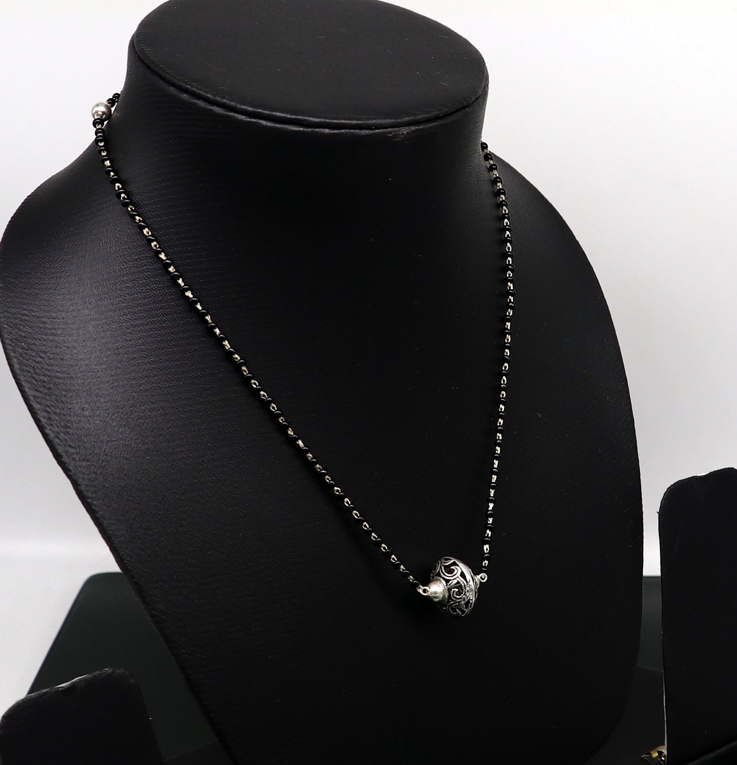 925 sterling silver black beaded chain necklace with gorgeous flower ball pendant , best gifting elegant necklace tribal necklace set220 - TRIBAL ORNAMENTS